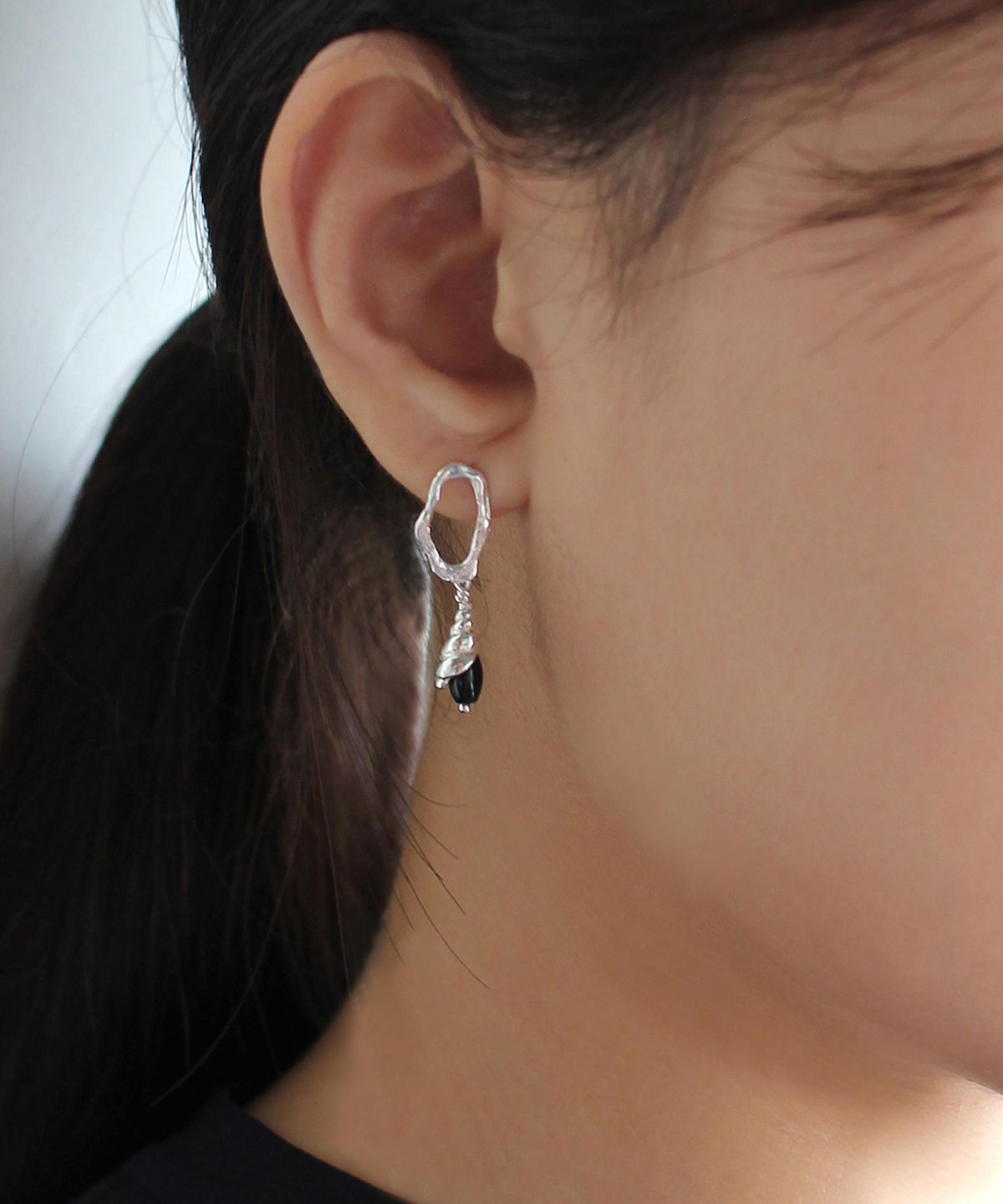 너울(NEOUL) SORA Drop Earring