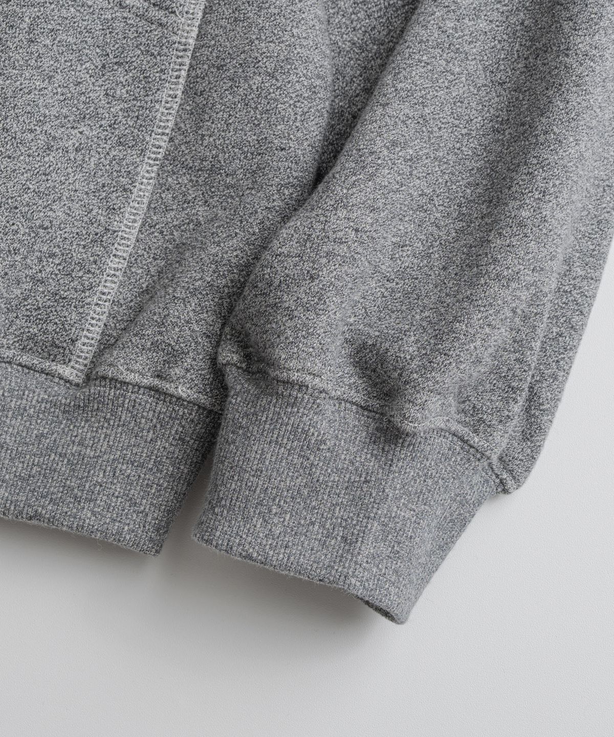 비헤비어(BEHEAVYER) CLASSIC FULL ZIP PARKA salt & pepper