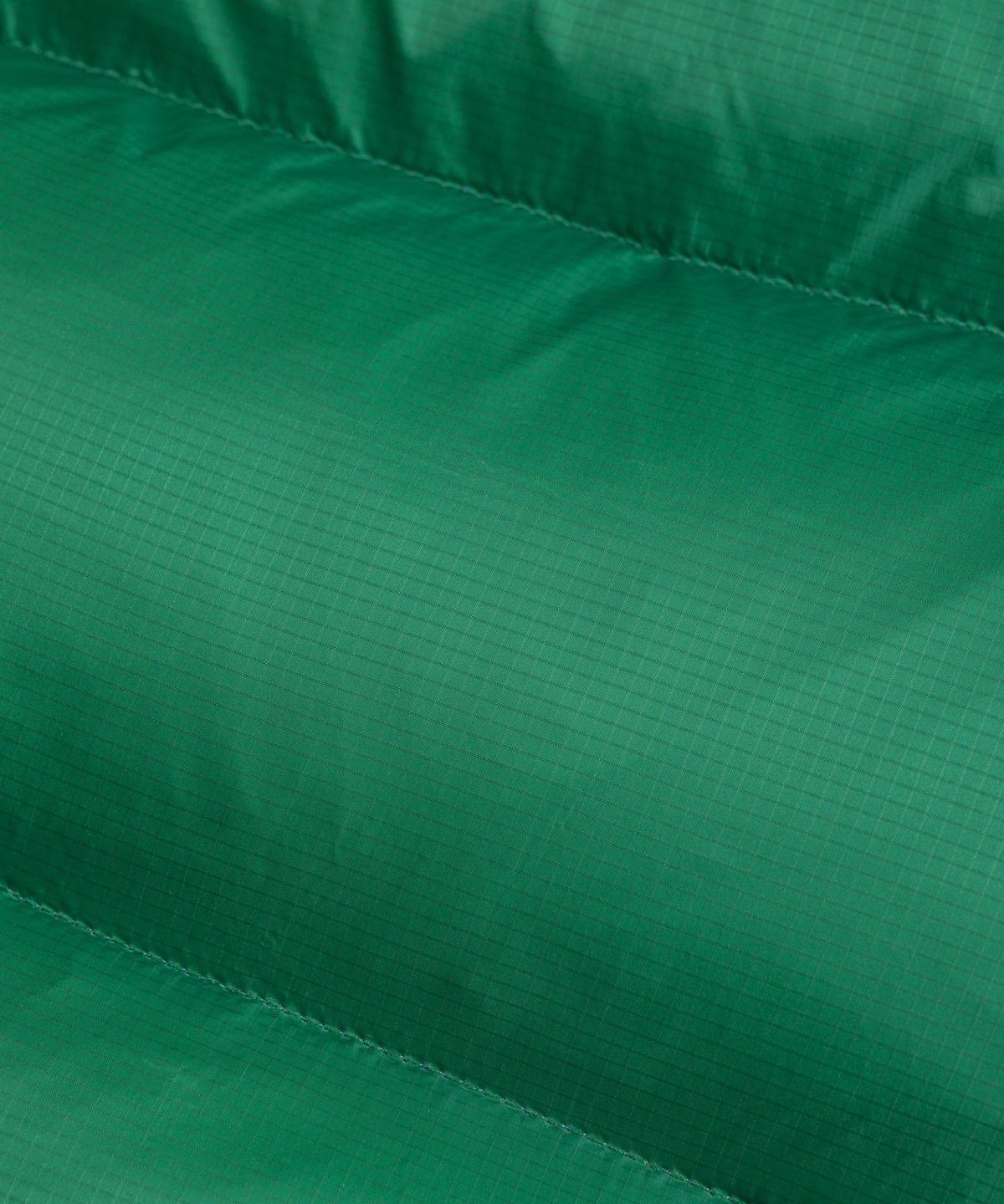 비헤비어(BEHEAVYER) REVERSIBLE DUCK DOWN VEST emerald/violet