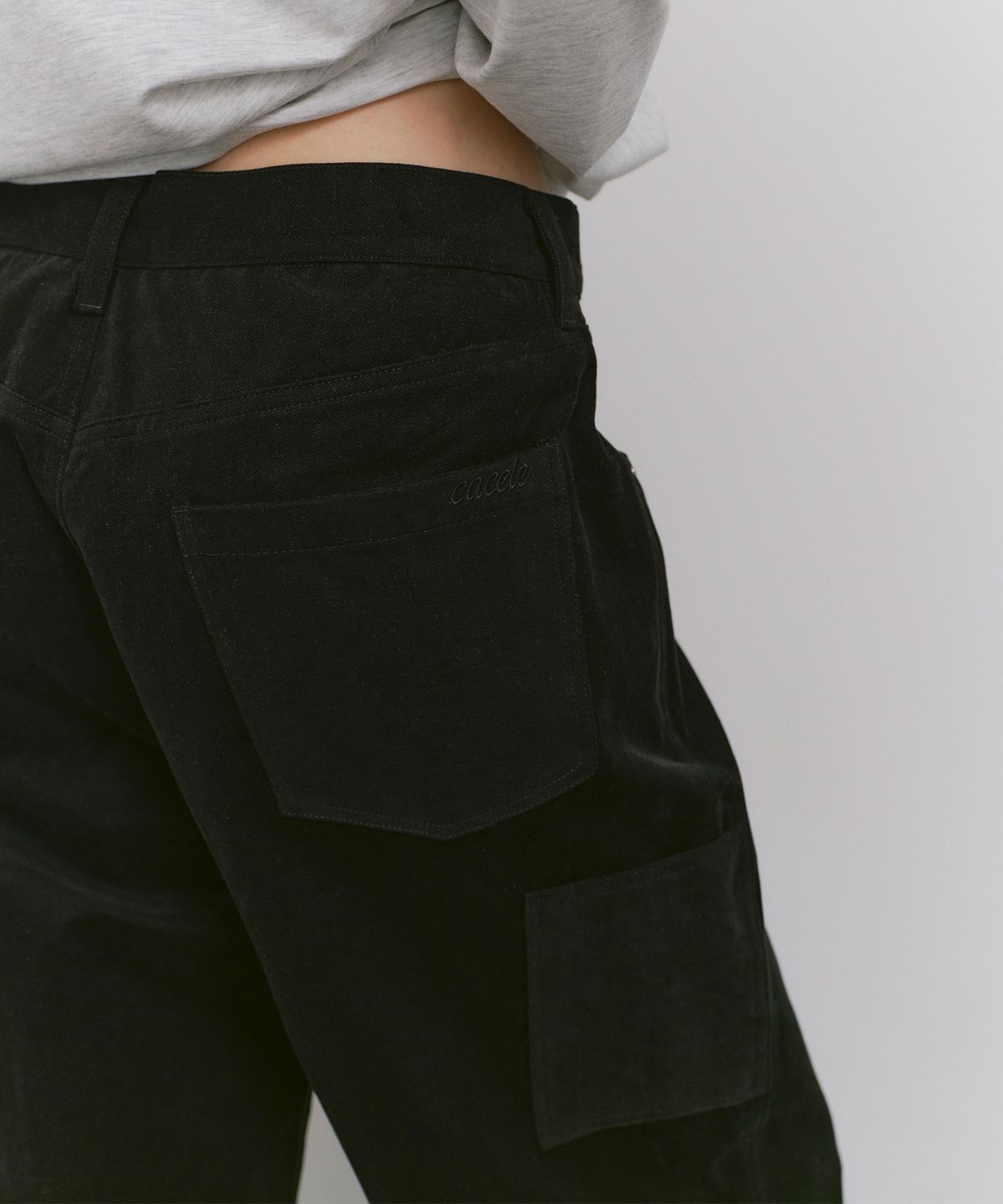 카셀(CACELE) PANEL POCKET COTTON PANTS, BLACK