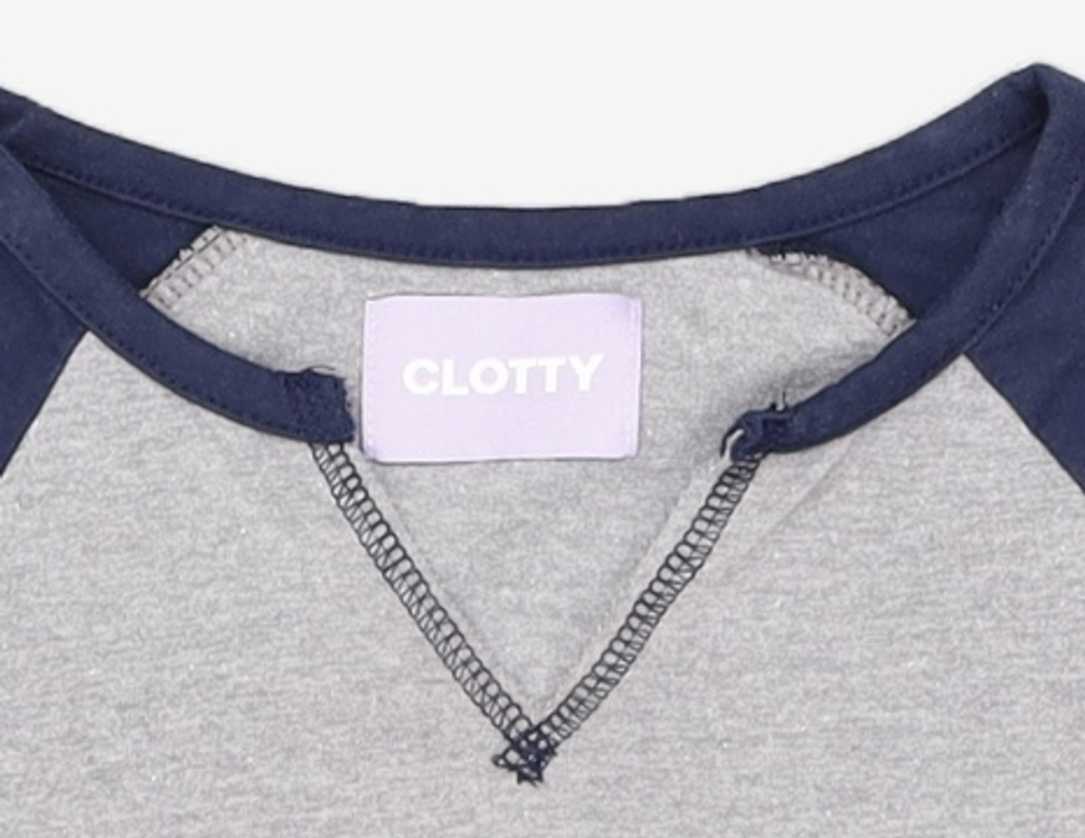 클로티(CLOTTY) V-NECK RAGLAN T-SHIRT NAVY(CY2CMFT509A) FREE
