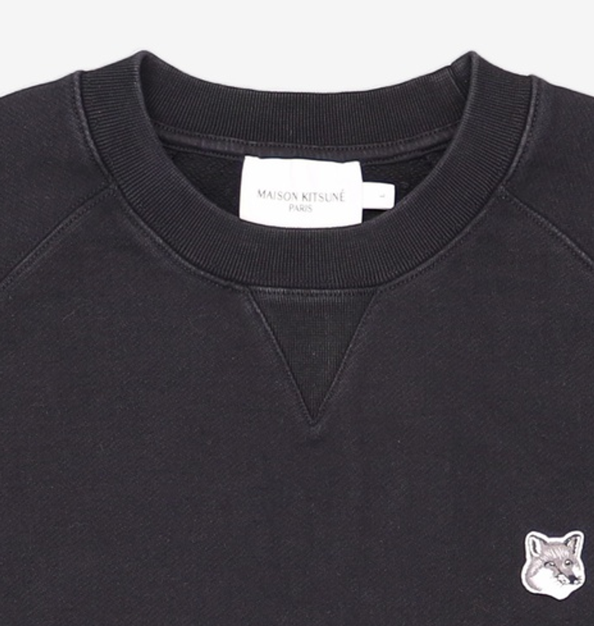 메종 키츠네(MAISON KITSUNE) 21FW 폭스헤드 패치 맨투맨 GM00333KM0002 L