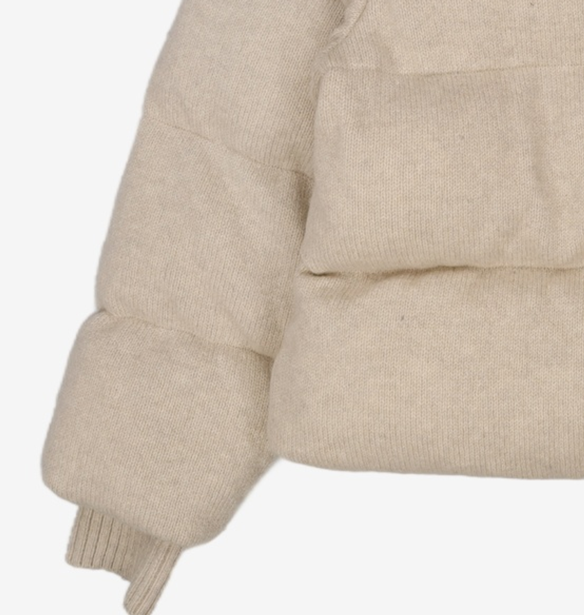 우마뭉(UMARMUNG) Pure shetland wool wing collared puffer_Lamb L