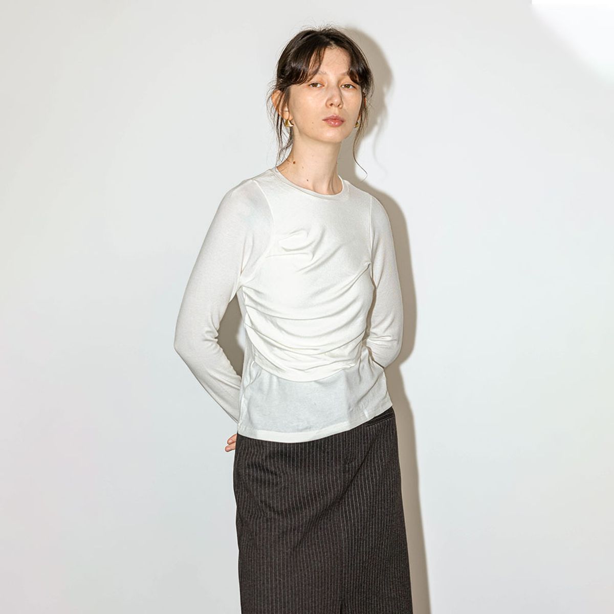 웬스데이딜라잇(WEDNESDAY DELIGHT) WD_Draped layered top blouse_2color
