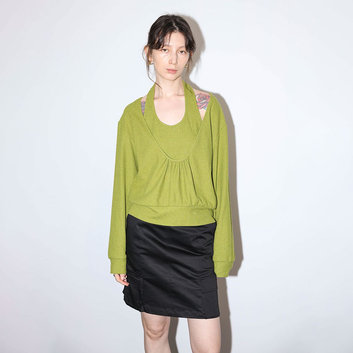 웬스데이딜라잇(WEDNESDAY DELIGHT) WD_Layered scoop neck knit
