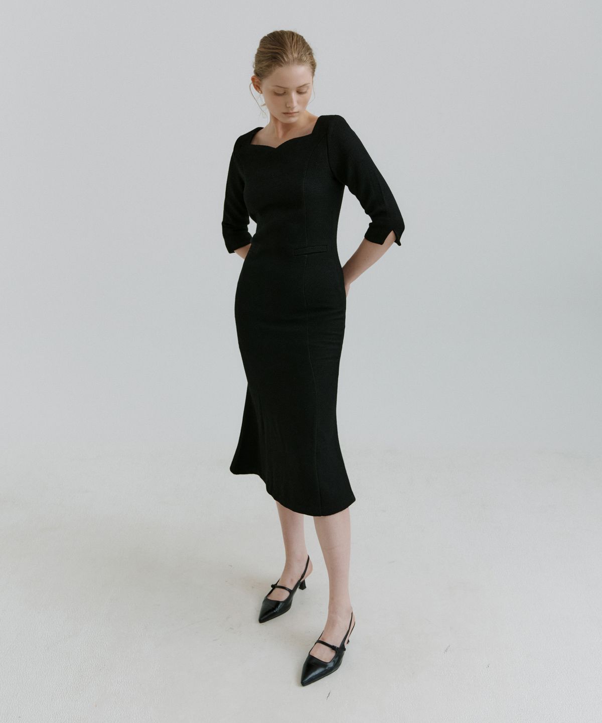 리올그(REORG) PAP TULIP NECK MERMAID TWEED OPS BLACK