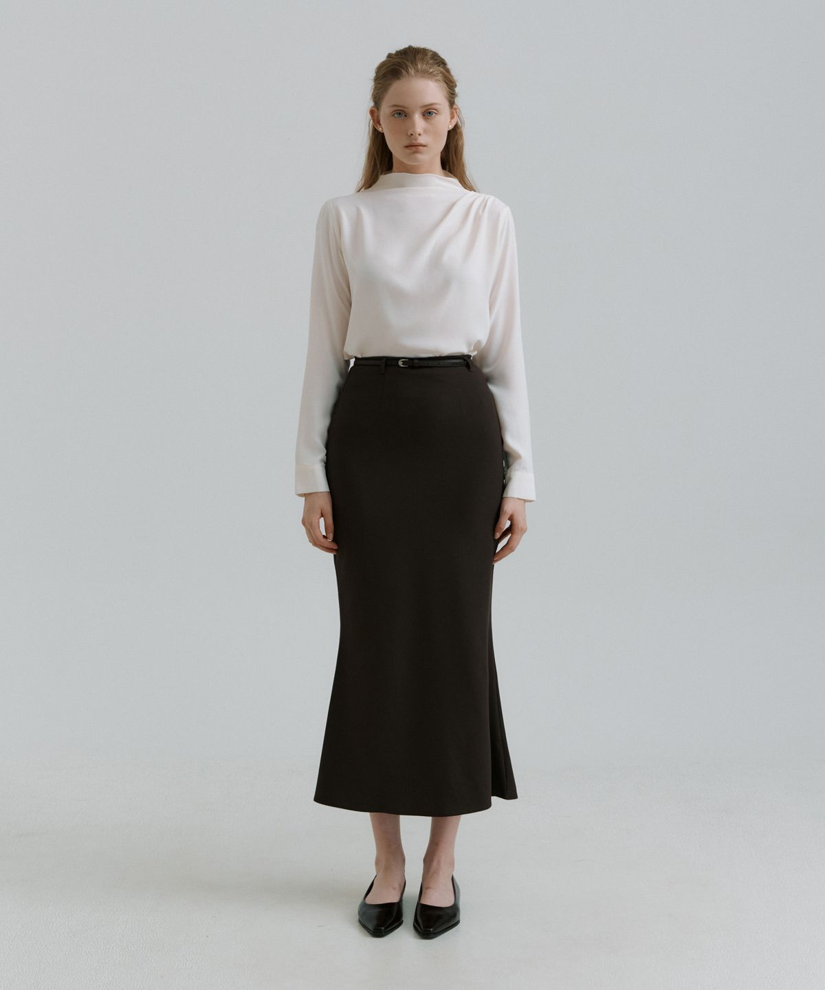 리올그(REORG) PAP HALF NECK BLOUSE IVORY