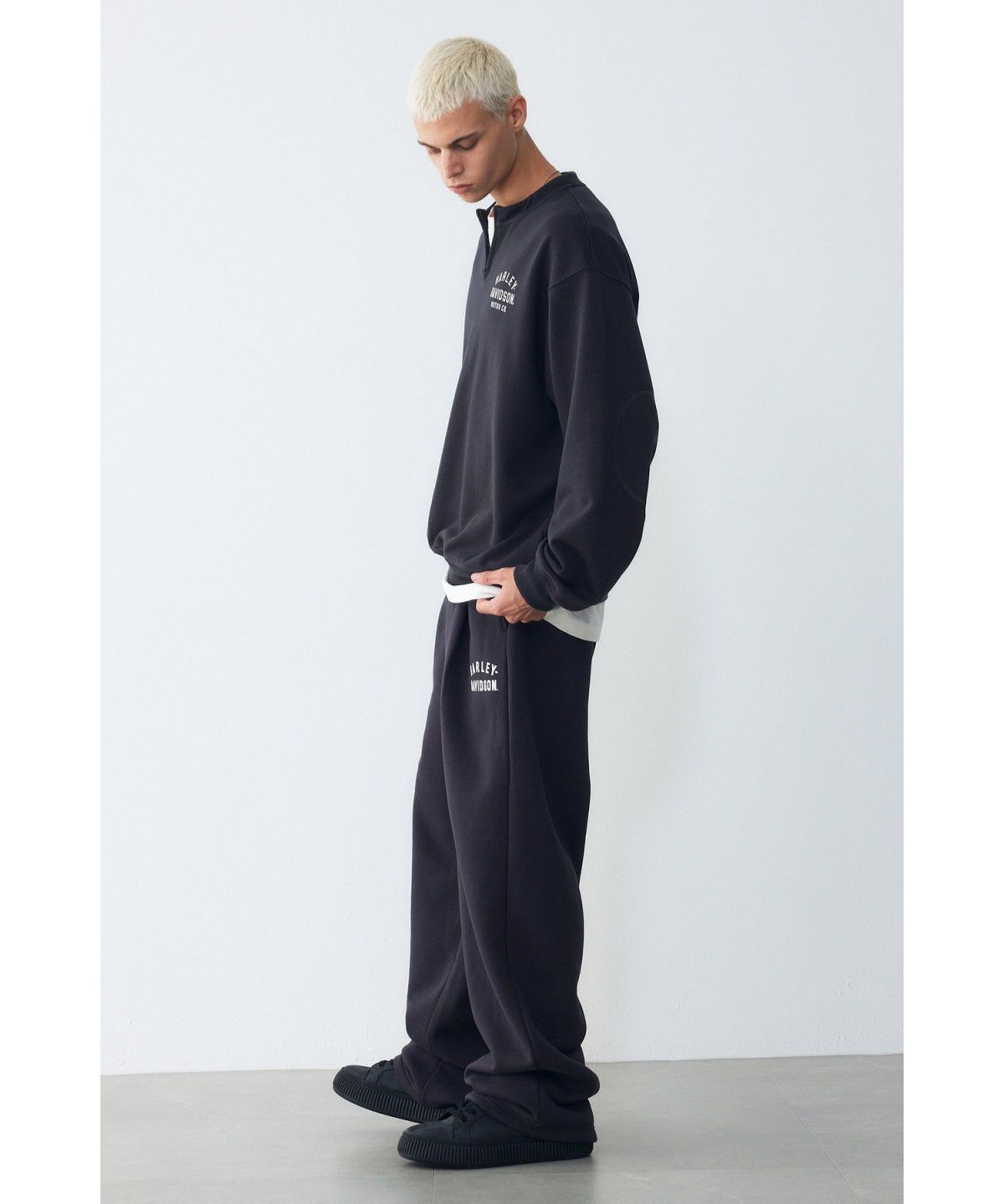 할리데이비슨 컬렉션스®(HARLEY-DAVIDSON COLLECTIONS®) 에센셜 로고 스웻팬츠 다크 그레이 HH16320003