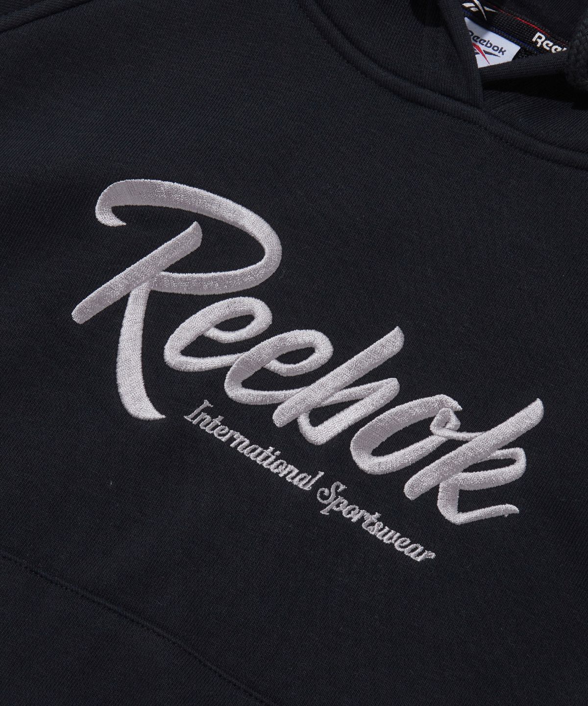 리복(REEBOK) 세미 크롭 후디 (W) - 블랙