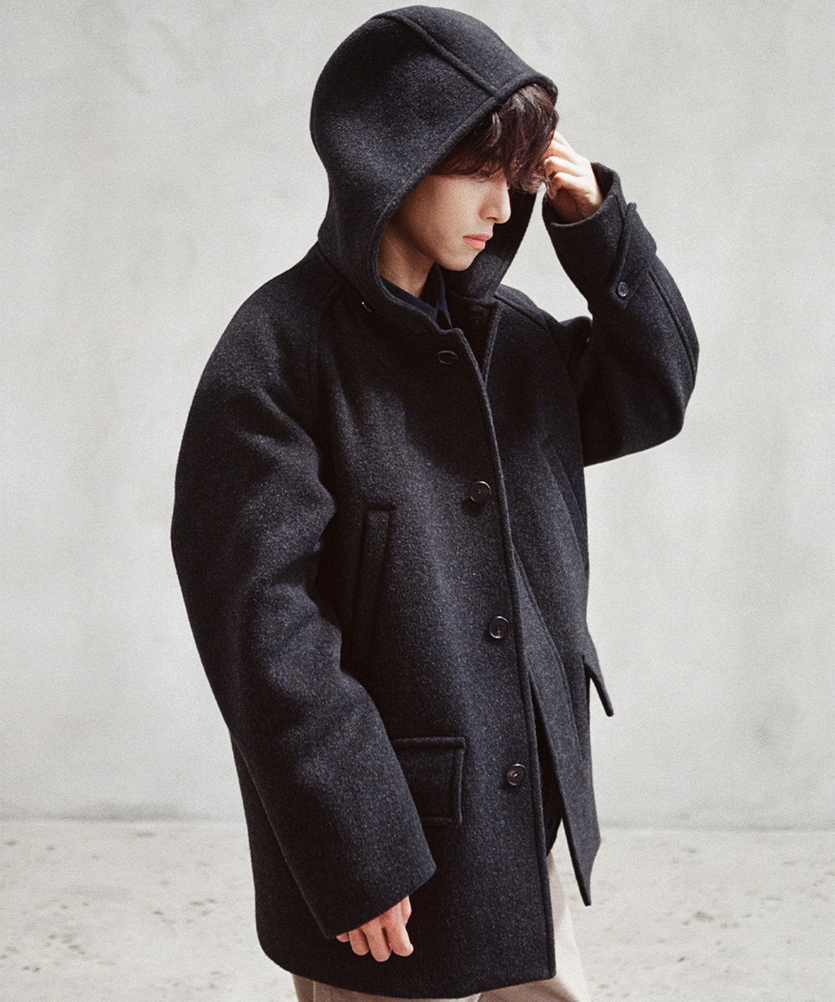 홀리선(HORLISUN) Longgrove Wool Hood Half Coat Melange Black