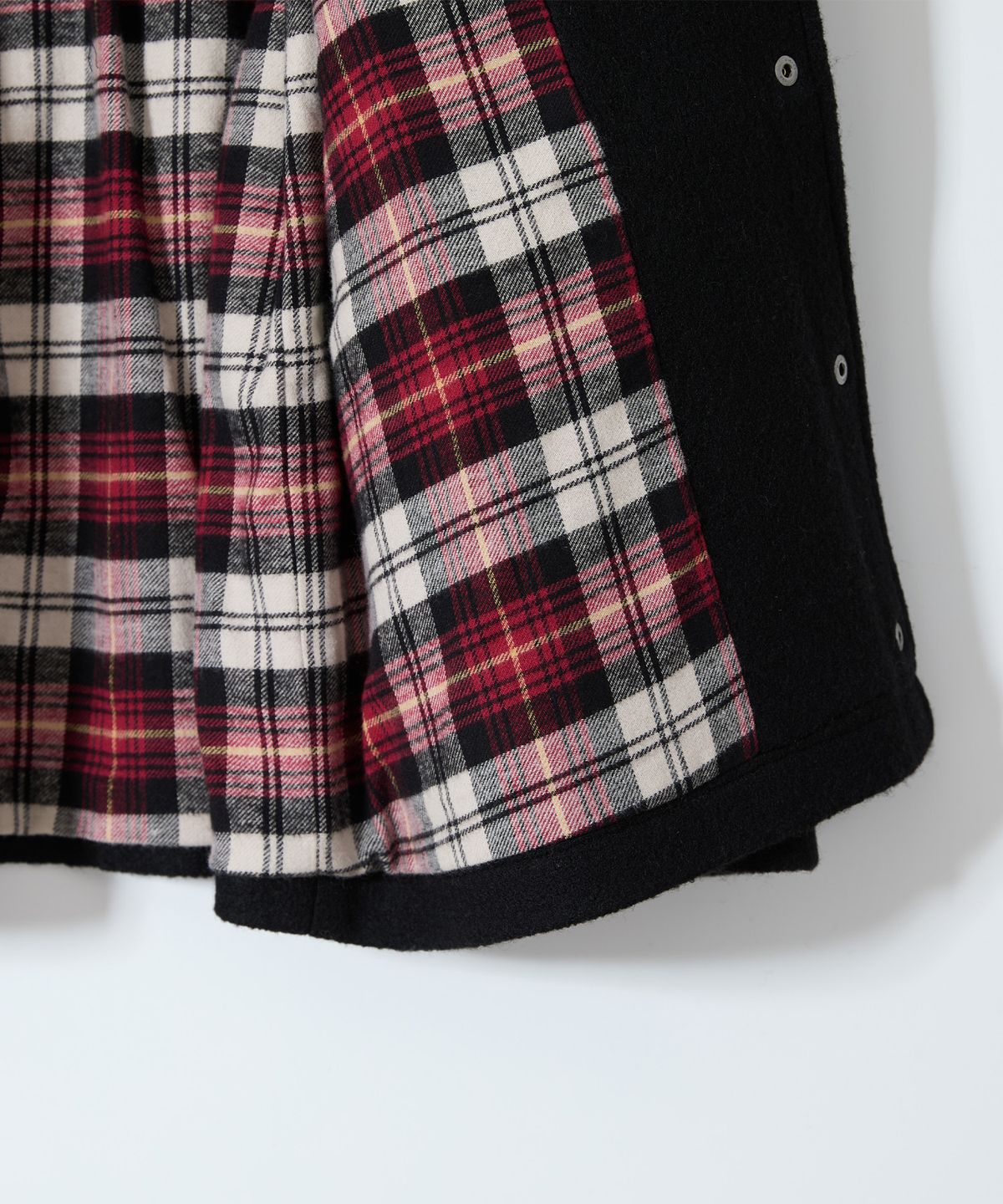 홀리선(HORLISUN) Idaho Snap Button Wool Half Coat Black