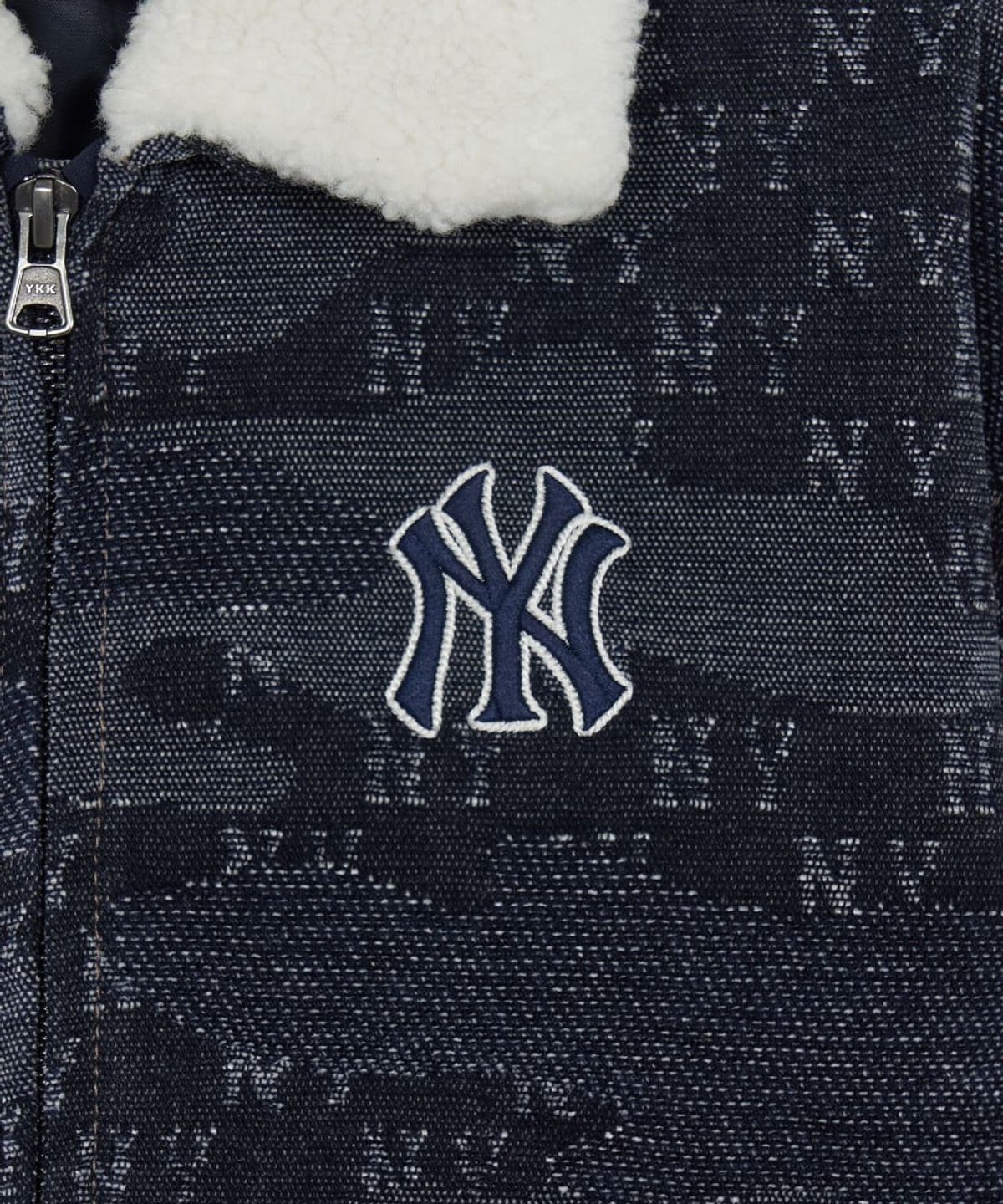 엠엘비 키즈(MLB KIDS) 스트릿 카무플라주 모노그램 윈터 데님 점퍼 NY (Navy)