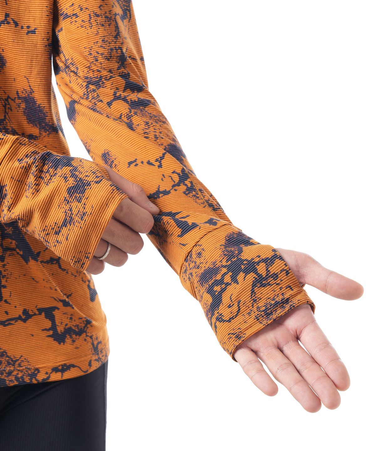 오니지(AONIJIE) 러닝 롱슬리브 메리노울 MT67 (Orange)