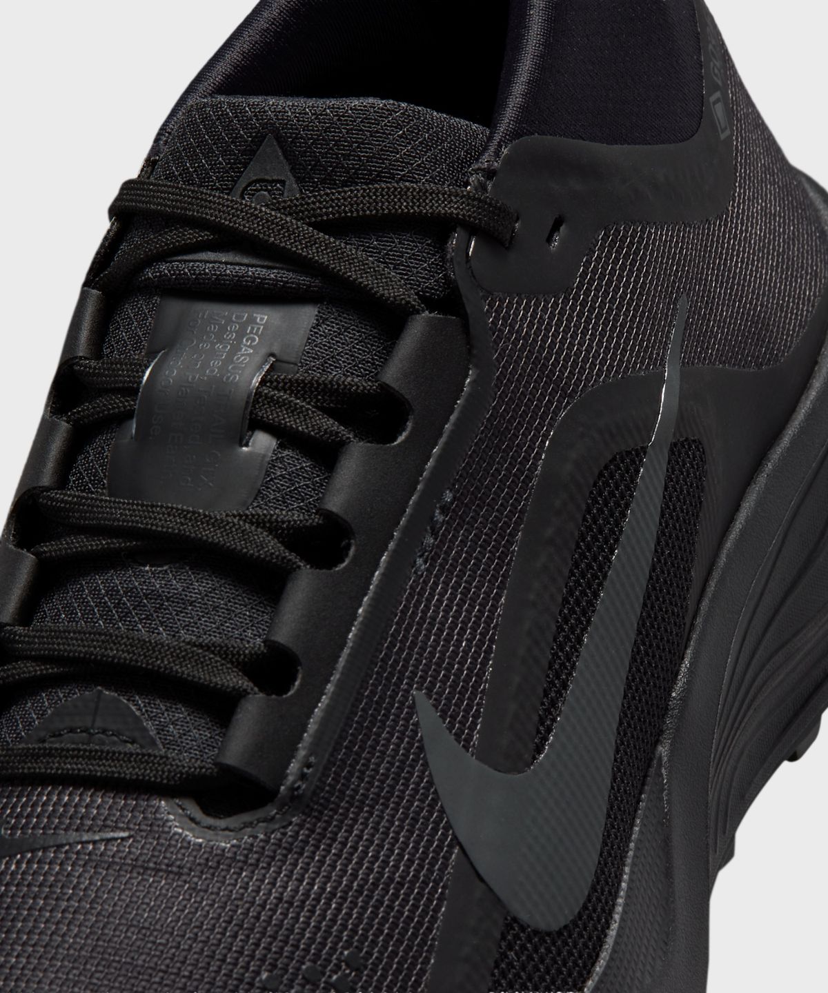 나이키(NIKE) ACG 페가수스 트레일 GORE-TEX W - 블랙:서밋 화이트:앤트러사이트 / IQ1394-003