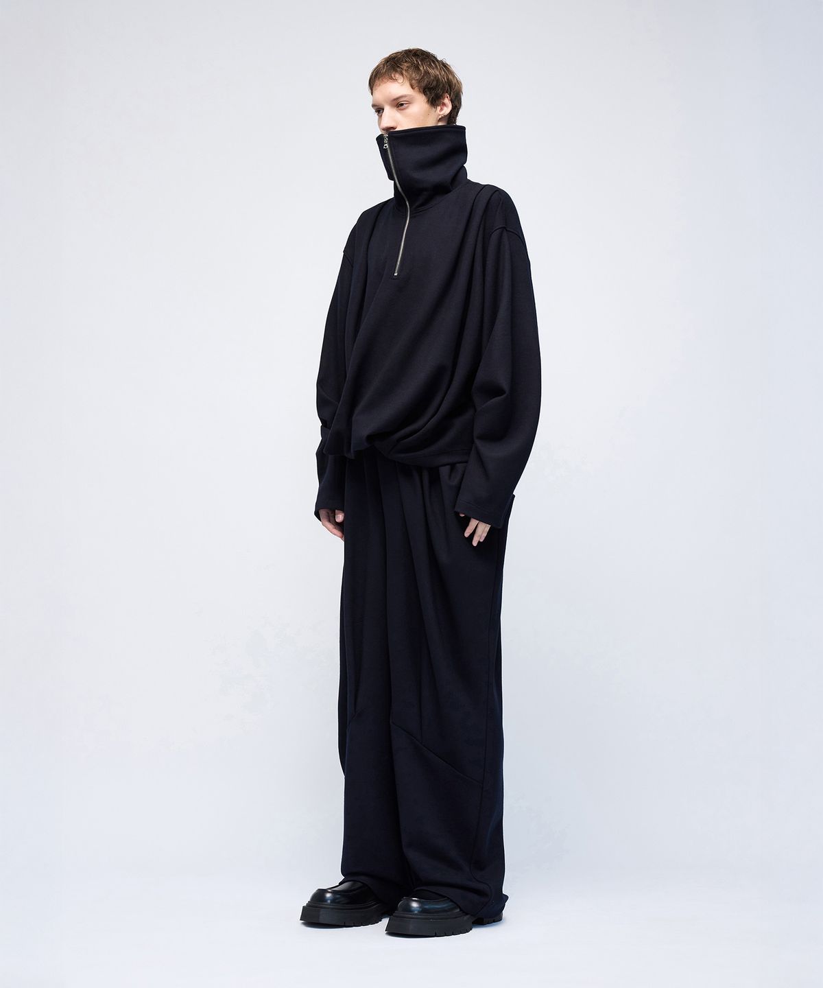 몰프(MORPH) Organism Wool Draped Track Pants