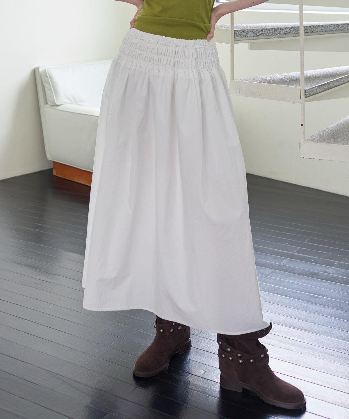누베르(NUVERE) Smocking  Maxi Skirt White