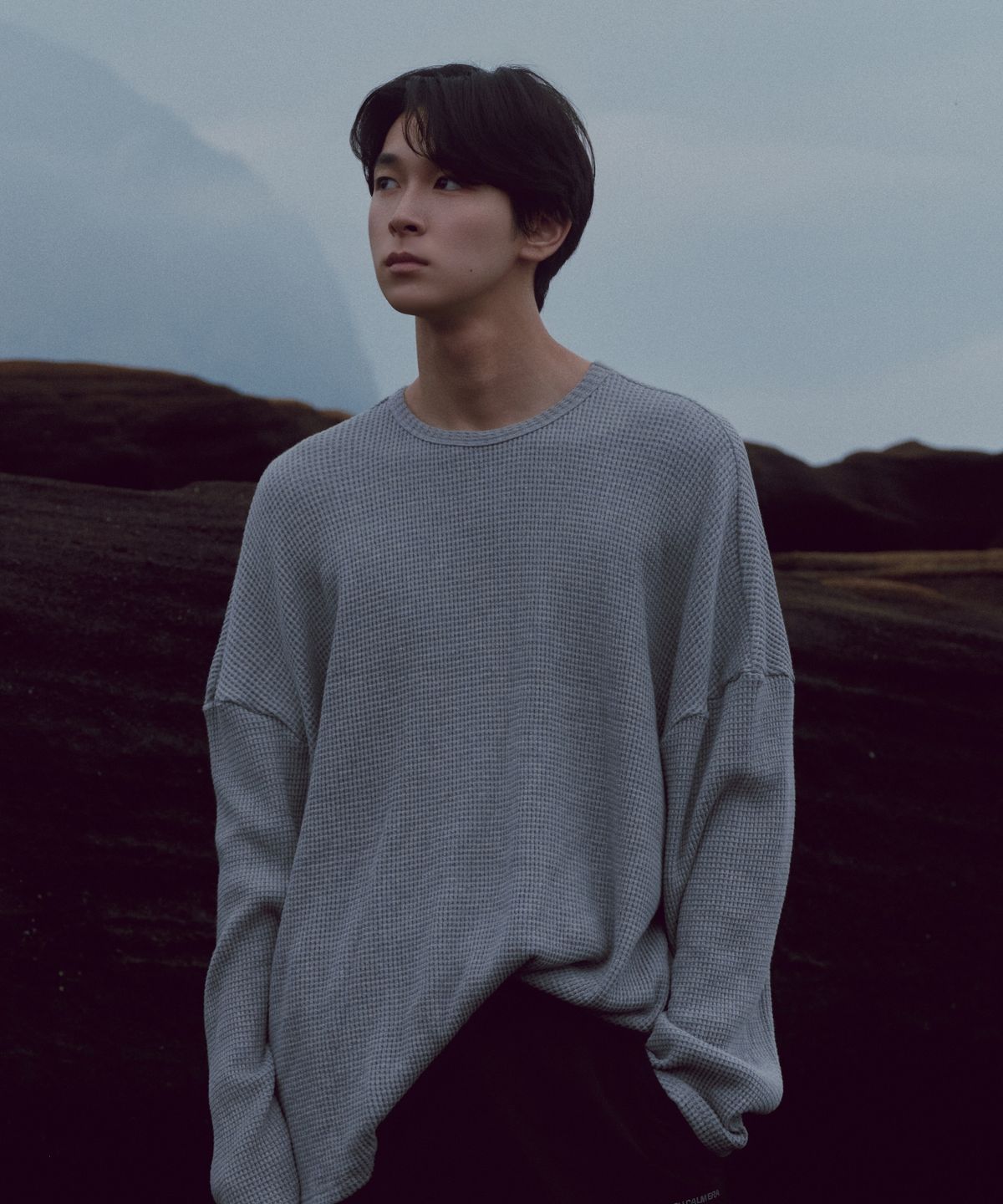 얼스캄에라(EARTH CALM ERA) 와플 오버핏 롱슬리브_2컬러