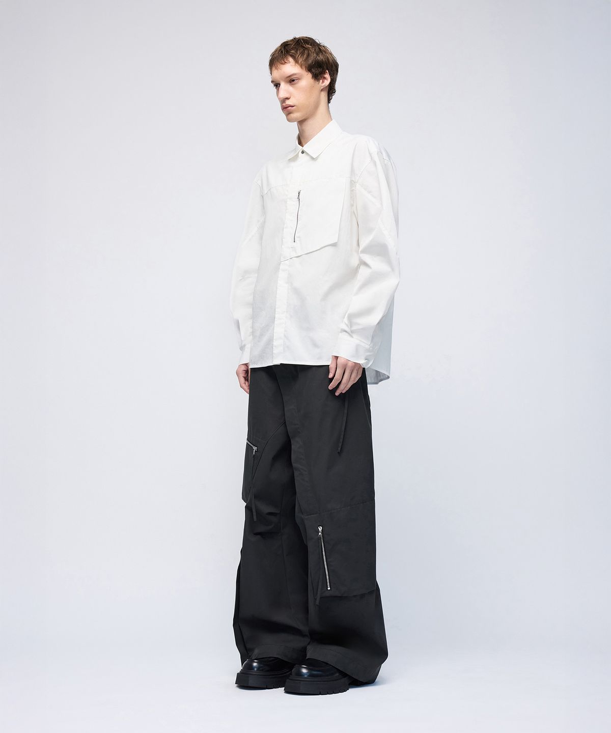 몰프(MORPH) Divided Hidden Snap Shirt