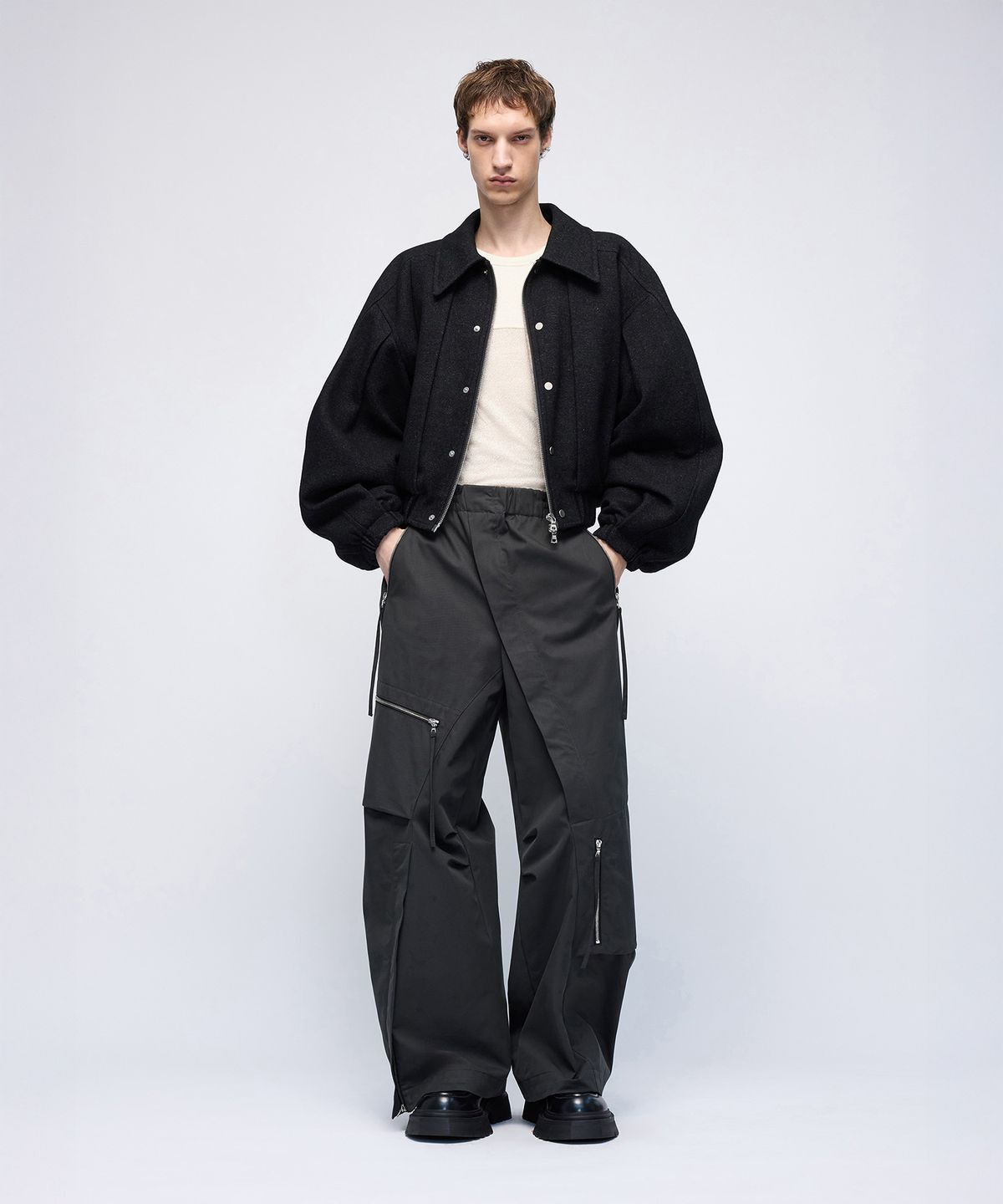 몰프(MORPH) Organism Pleated Double-Closure Bomber Jacket