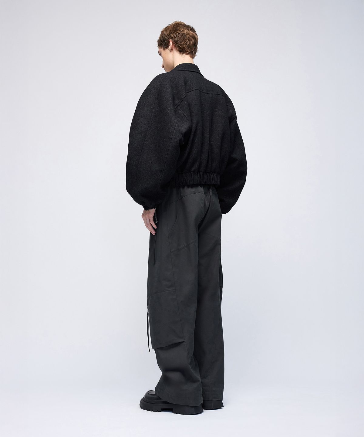 몰프(MORPH) Organism Pleated Double-Closure Bomber Jacket
