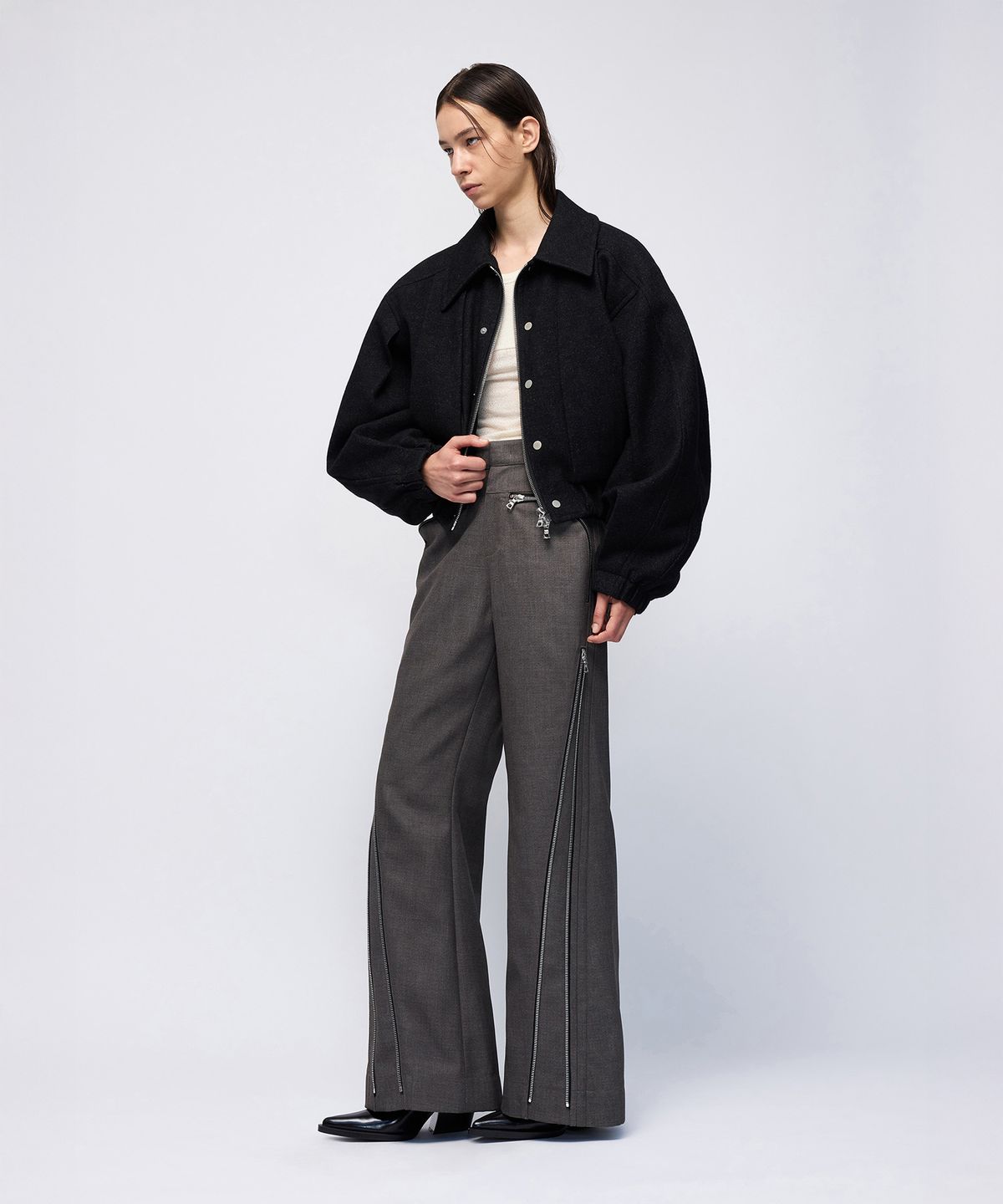 몰프(MORPH) Organism Pleated Double-Closure Bomber Jacket