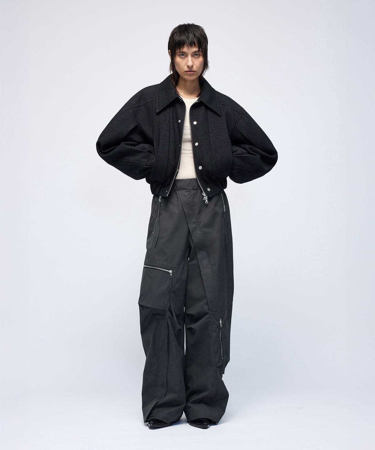 몰프(MORPH) Organism Pleated Double-Closure Bomber Jacket
