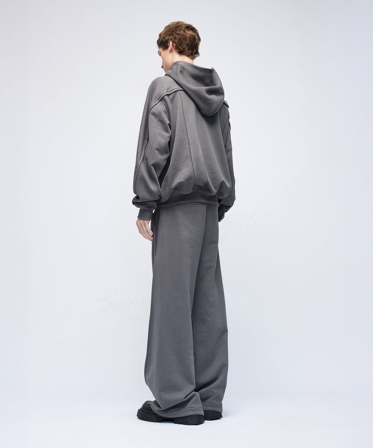 몰프(MORPH) Divided Hoodie Zip up