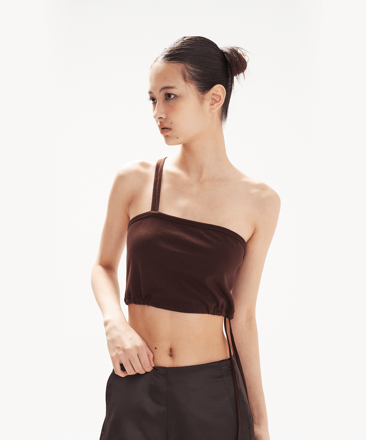 레인지(RANGE) 더블 스트랩 탑 (브라운)