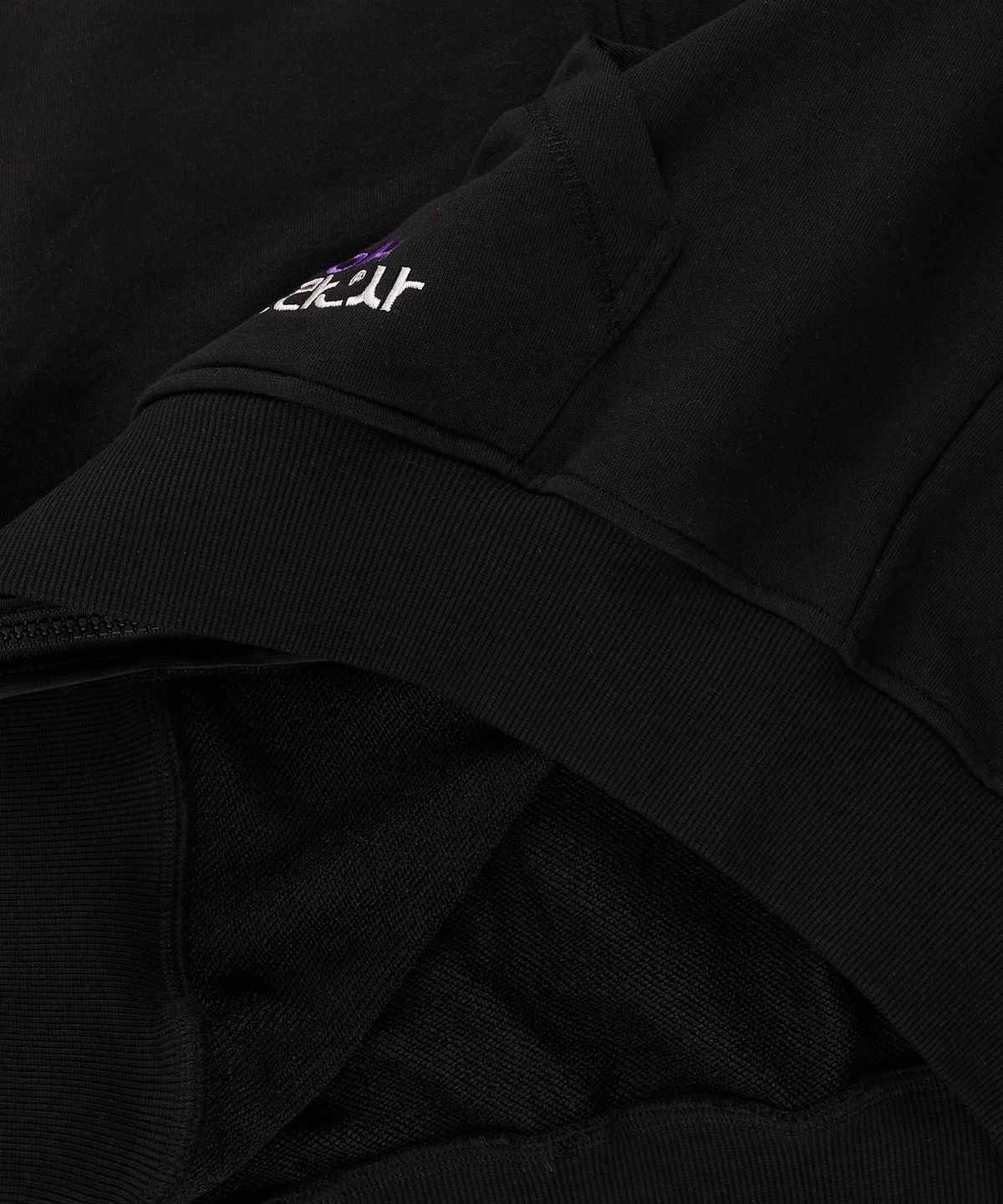 리복(REEBOK) [리복x발란사] 그래픽 후드 집업 - 블랙