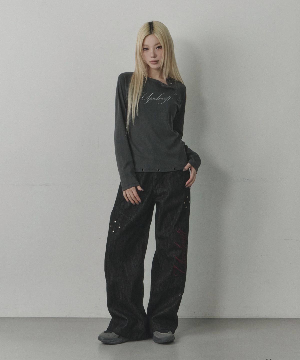 업드래프트(UPDRAFT) Pigment button henley long-sleeve [Grey]