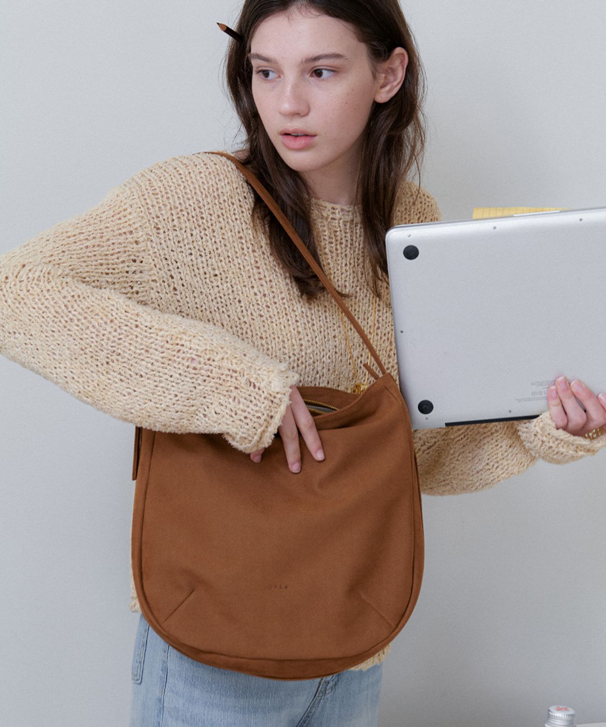 오블라(OVLA) Half moon suede bag 2color BG006