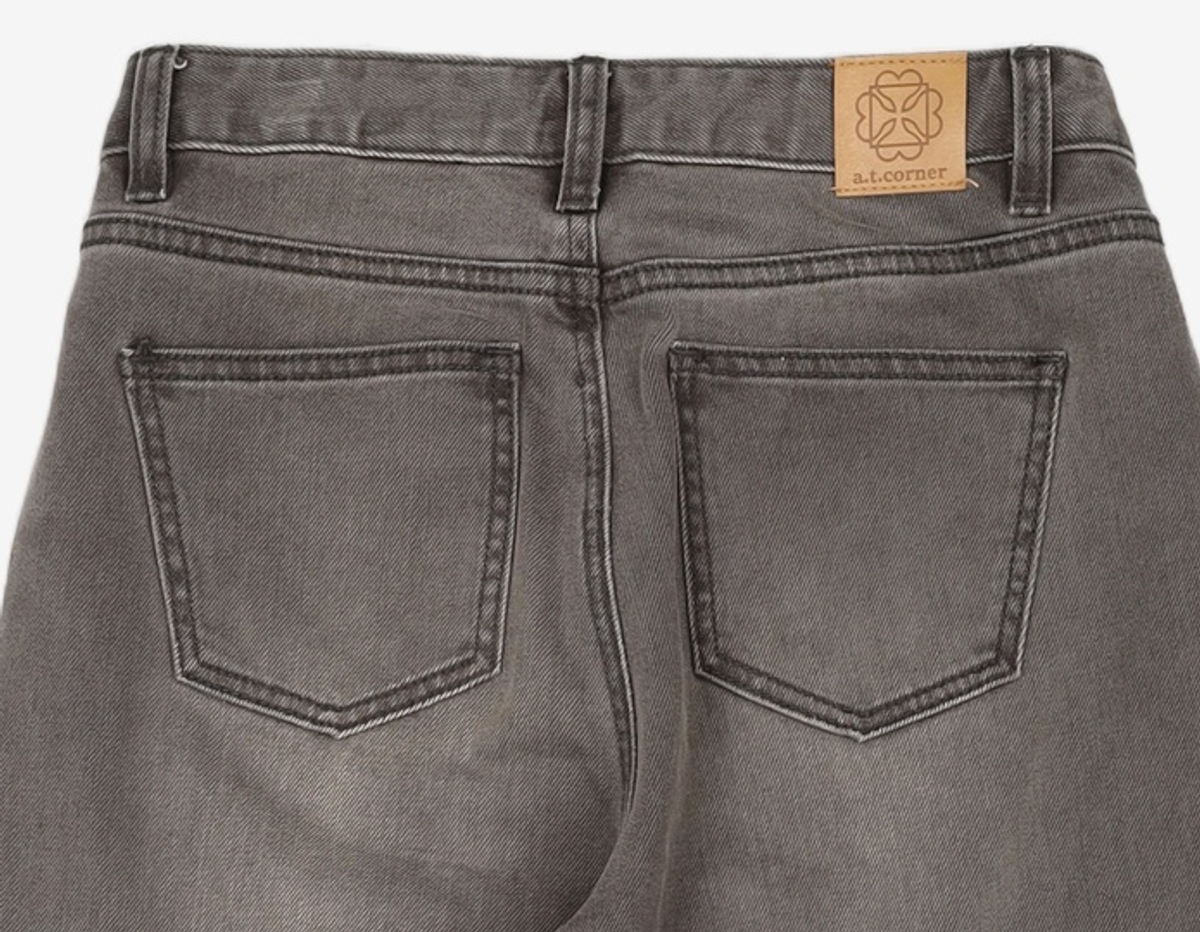 앳코너(ATCORNER) [PREMIUM KILIM] SIGNATURE GIRL-FIT DENIM PANTS (AEPA0F304BK) 61