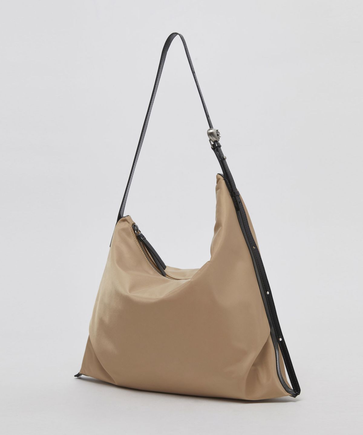 아카이브앱크(ARCHIVEPKE) Luv luna bag(Nylon beige)_OVBAX24108NBE