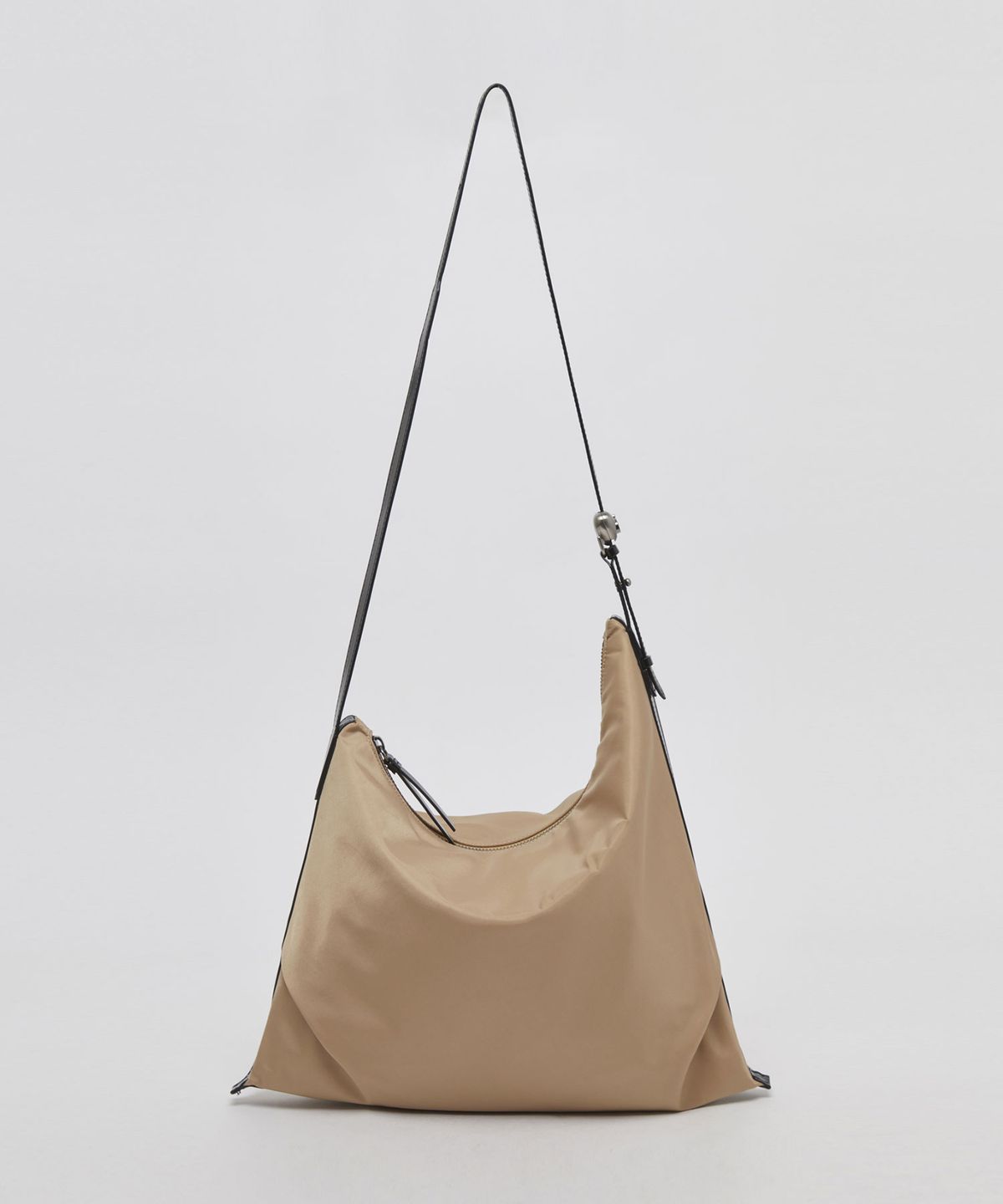 아카이브앱크(ARCHIVEPKE) Luv luna bag(Nylon beige)_OVBAX24108NBE