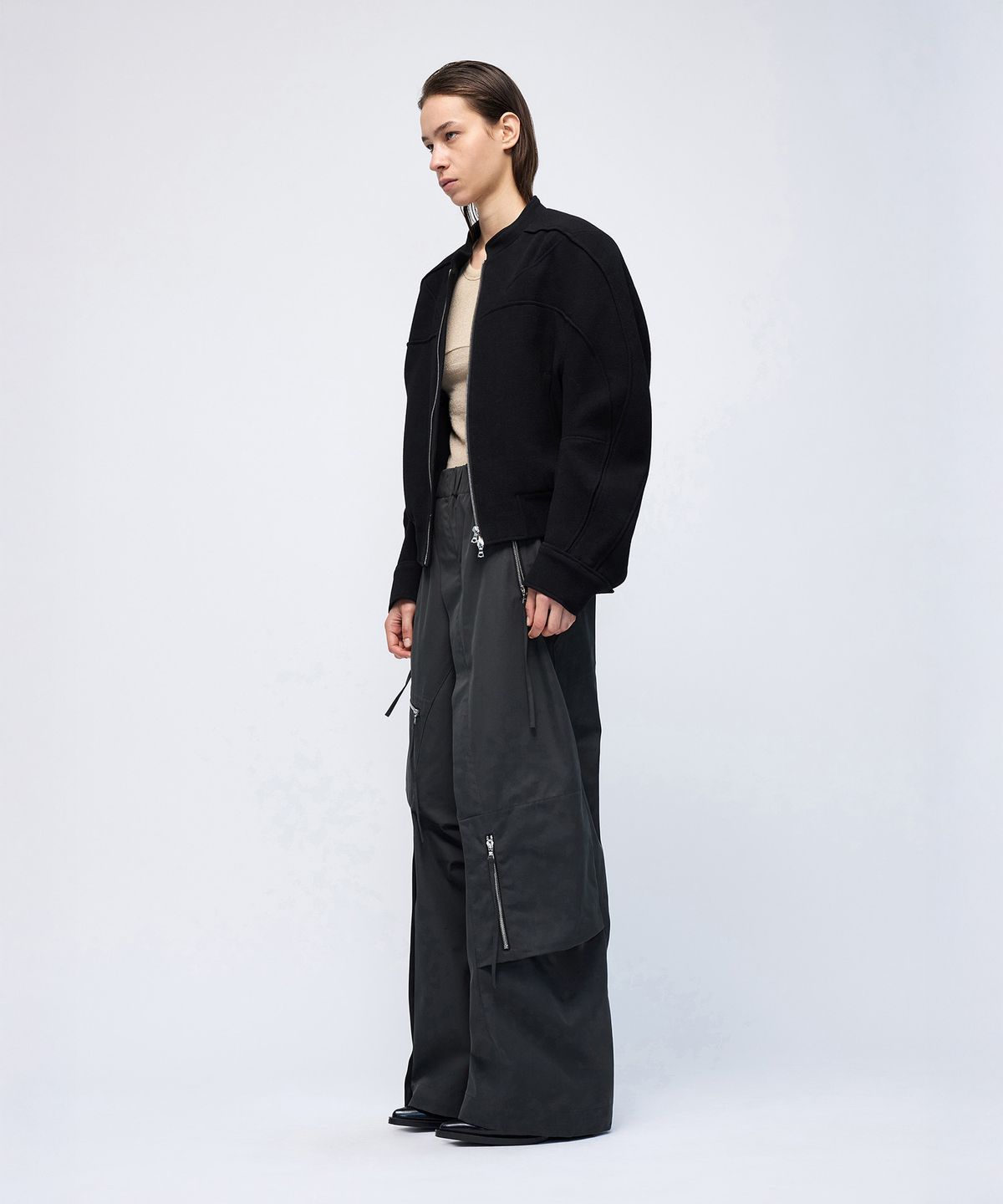 몰프(MORPH) Divided Wool Crepe Biker Blouson