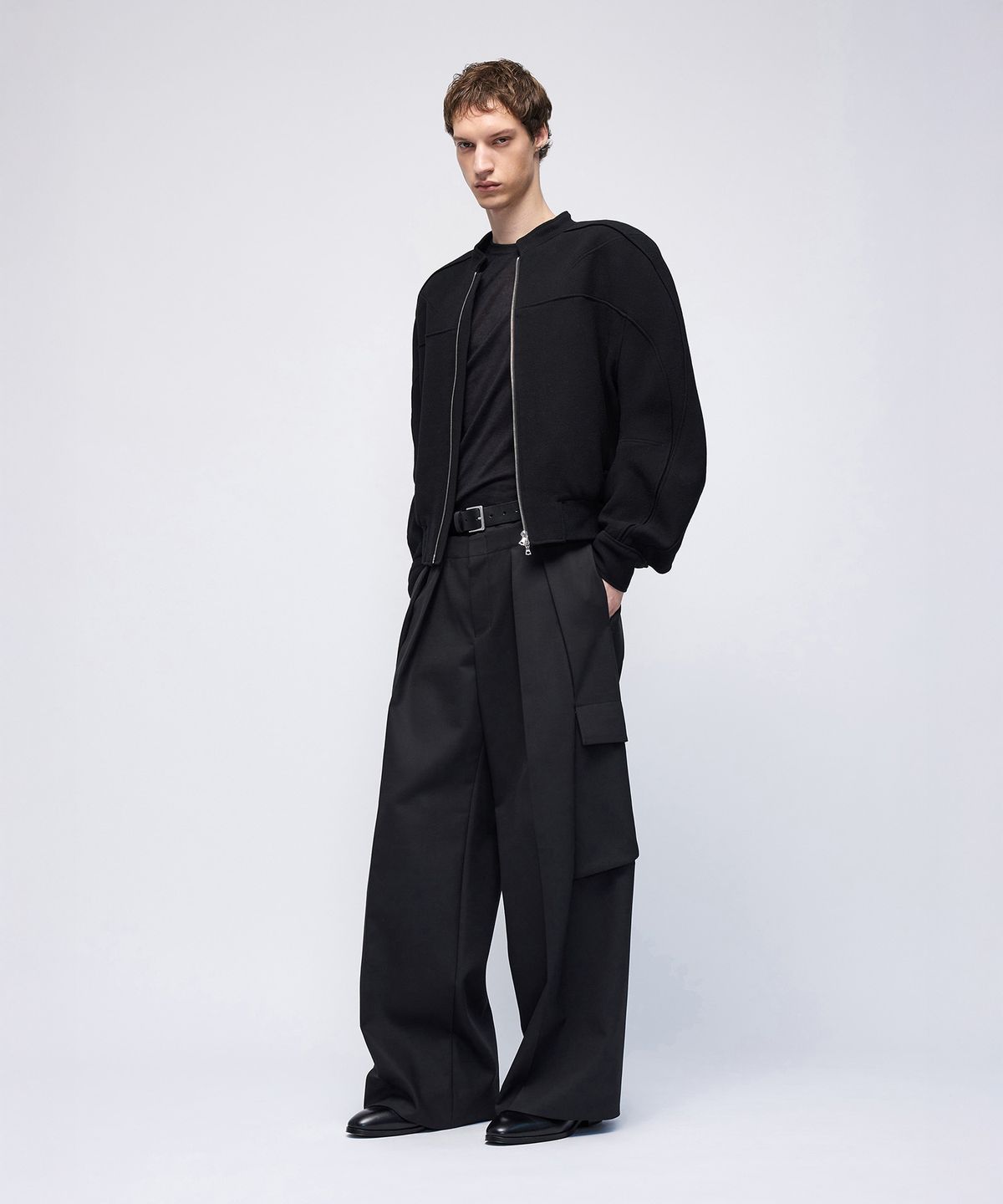 몰프(MORPH) Divided Wool Crepe Biker Blouson