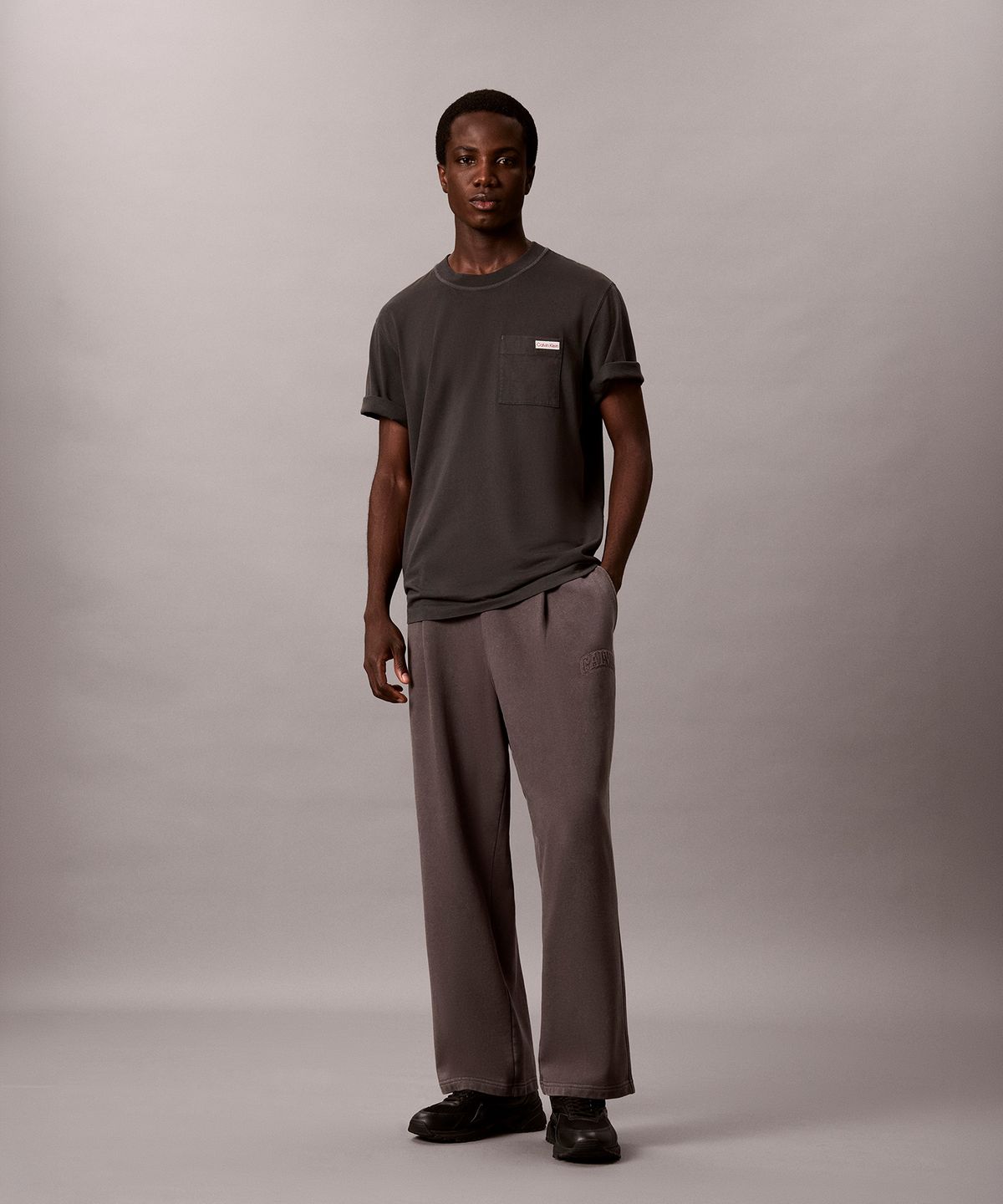캘빈클라인 진(CALVIN KLEIN JEANS) 가먼트 다이 와이드 레그 스웨트팬츠 A4RH281G QGE