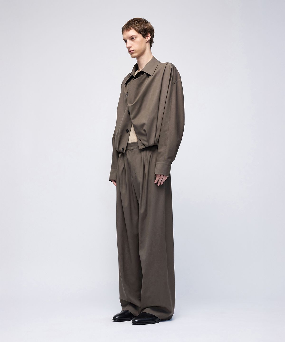 몰프(MORPH) Organism Wool Multi Tuck Pants