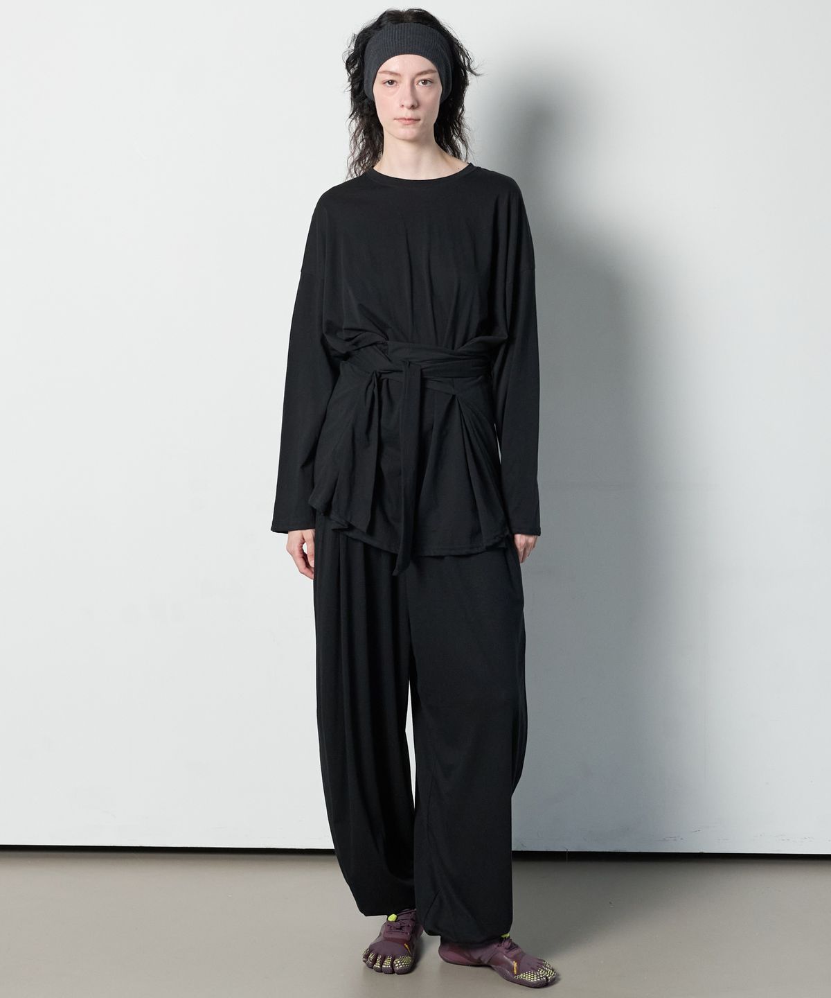 누베르(NUVERE) Cord Tee Black