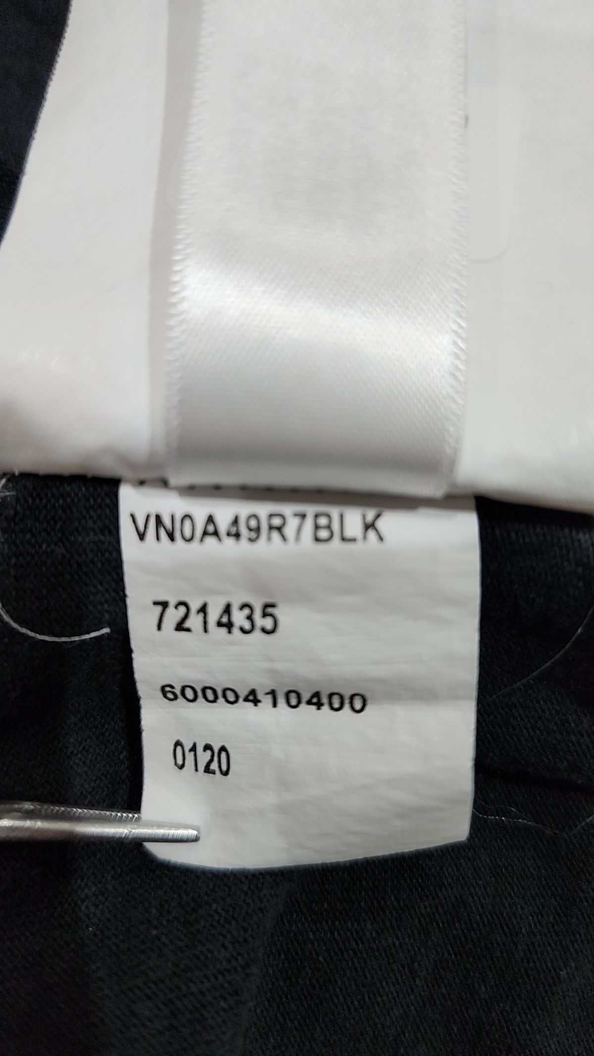 반스(VANS) 오프 더 월 클래식 숏슬리브 - 블랙 / VN0A49R7BLK1 L
