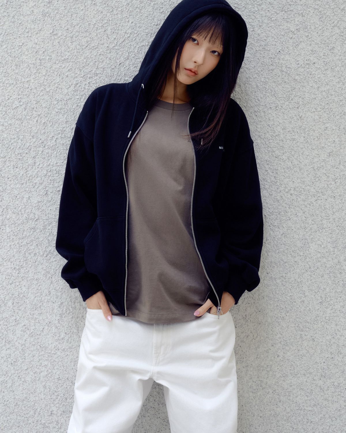 아크메드라비(ACME DE LA VIE) NOISY EMBO BASIC LOGO NAPPING HOODIE ZIP UP