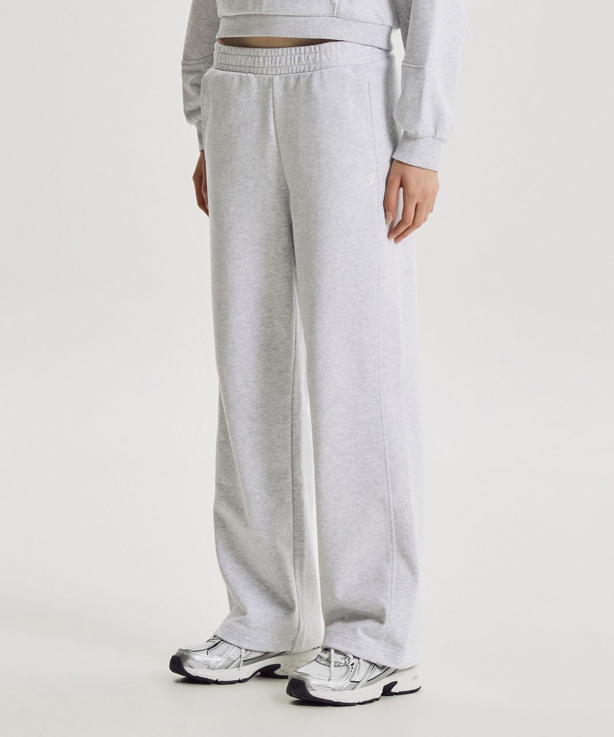 뉴발란스(NEW BALANCE) NBMLG4W912 / WOMEN 에센셜 스트레이트 팬츠 (L/GRAY)