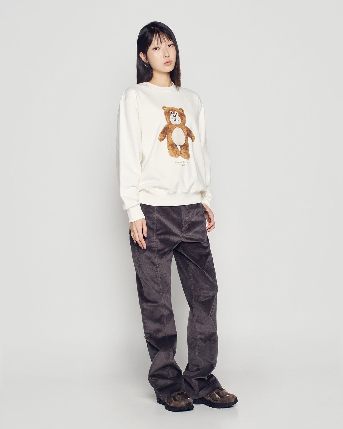 아크메드라비(ACME DE LA VIE) AC BEARDOLL SWEATSHIRT