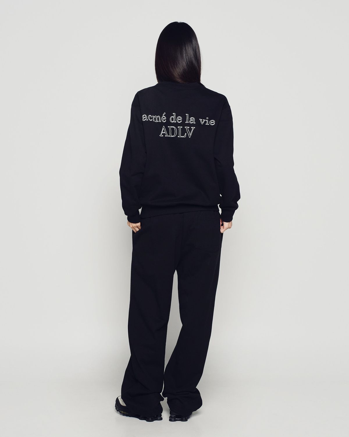 아크메드라비(ACME DE LA VIE) BORDER LINE BASIC LOGO SEASON2 SWEATSHIRT