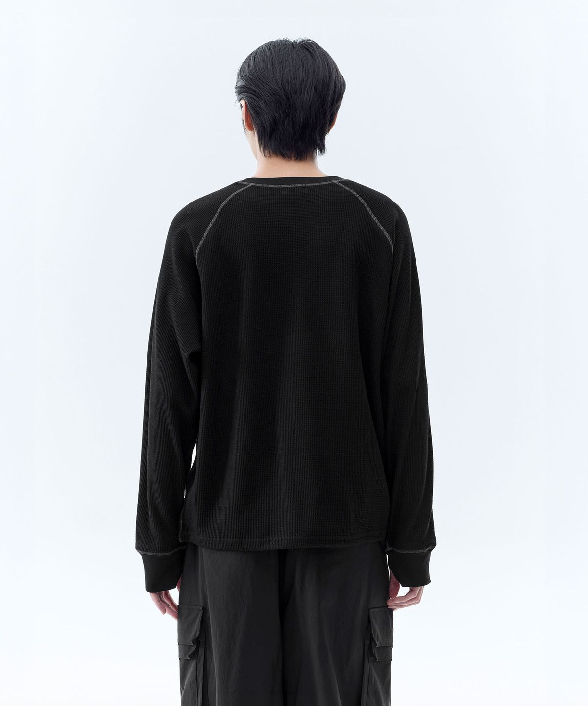 무신사 스탠다드(MUSINSA STANDARD) [시티 레저] 와플 긴소매 티셔츠 [블랙]