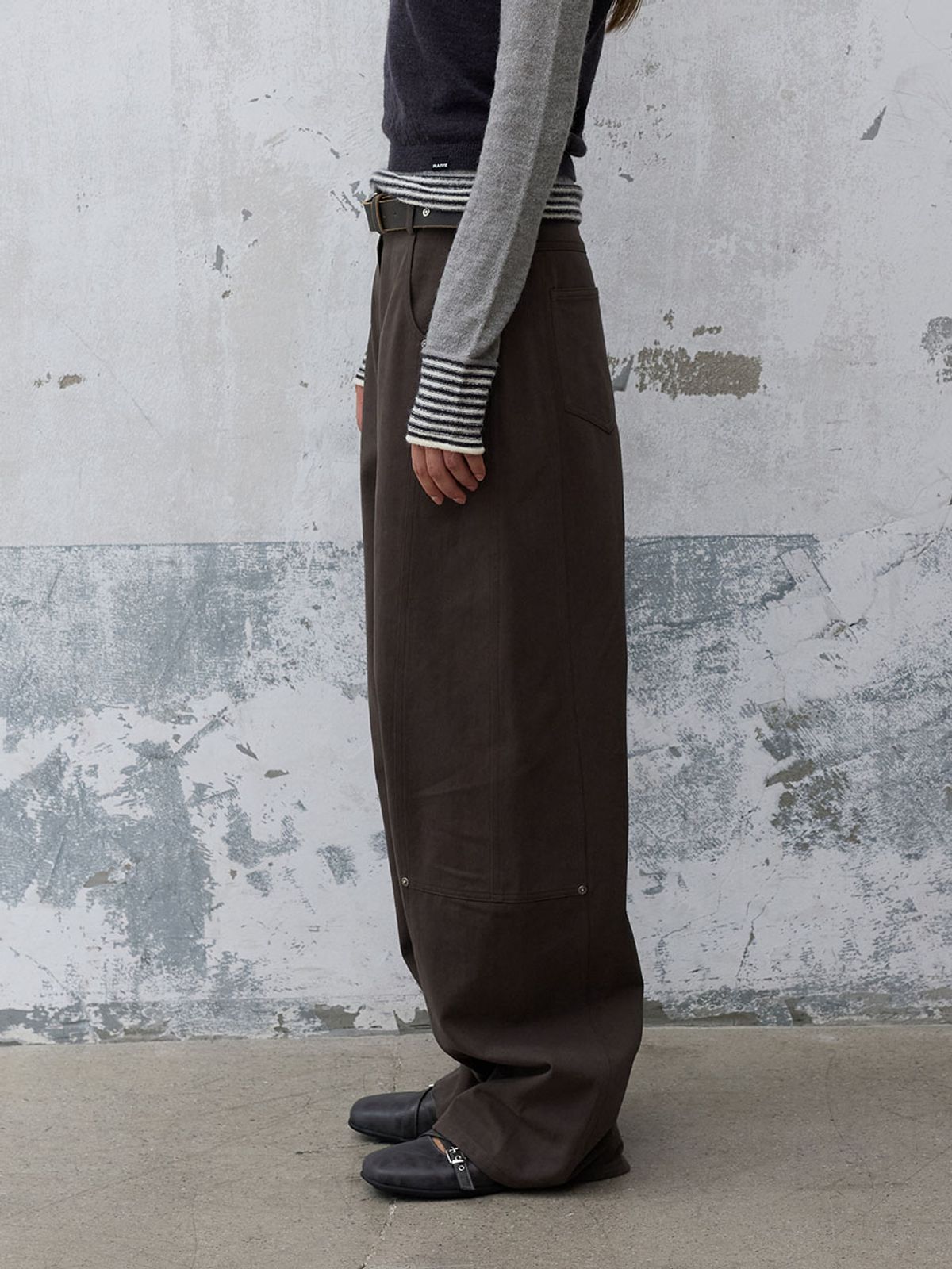 레이브(RAIVE) Barrel Cotton Pants VW6AL992_2color