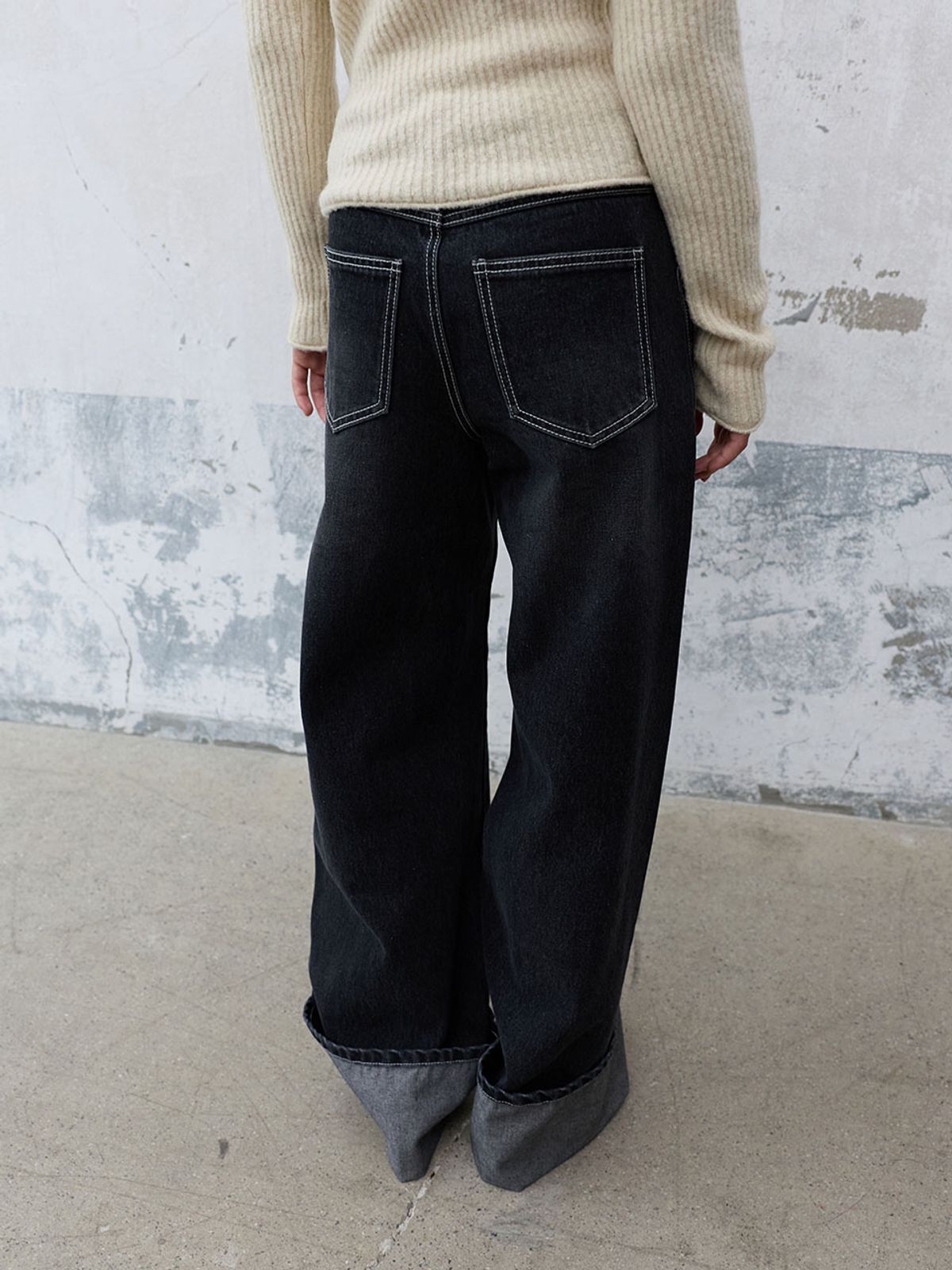 레이브(RAIVE) Roll Up Denim Pants in Black VJ6AL931-10