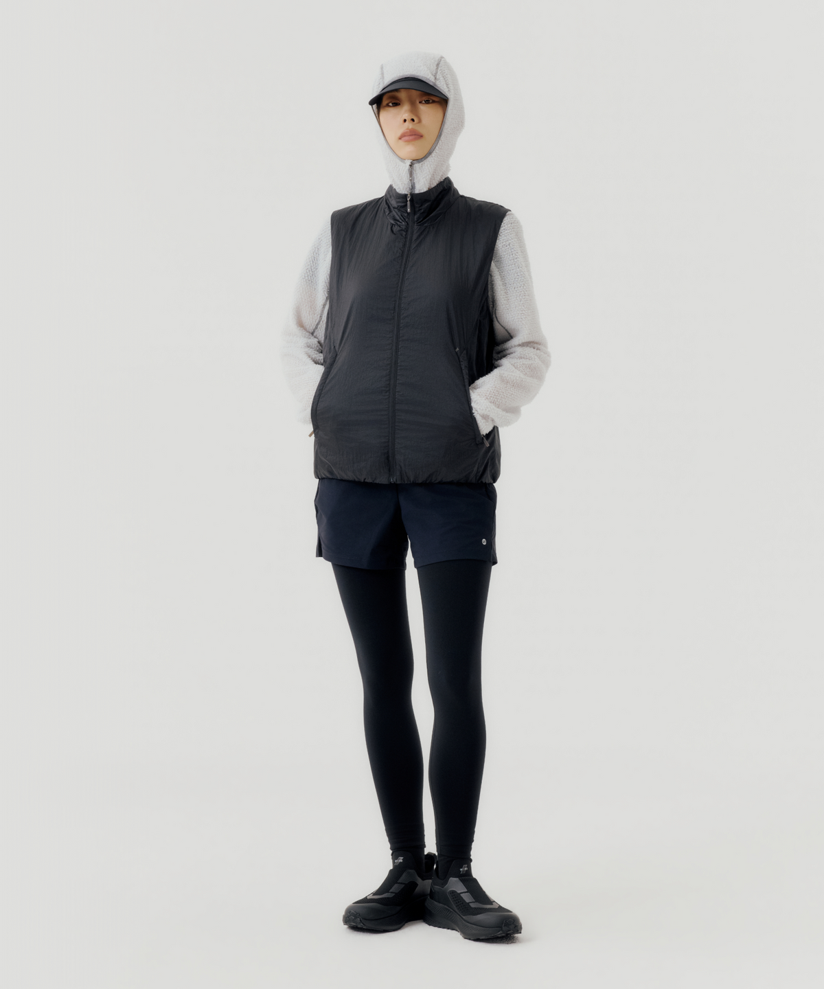 어반사이드 어패럴(URBANSIDE APPAREL) 제로인 옥타 하이브리드 쉘 베스트