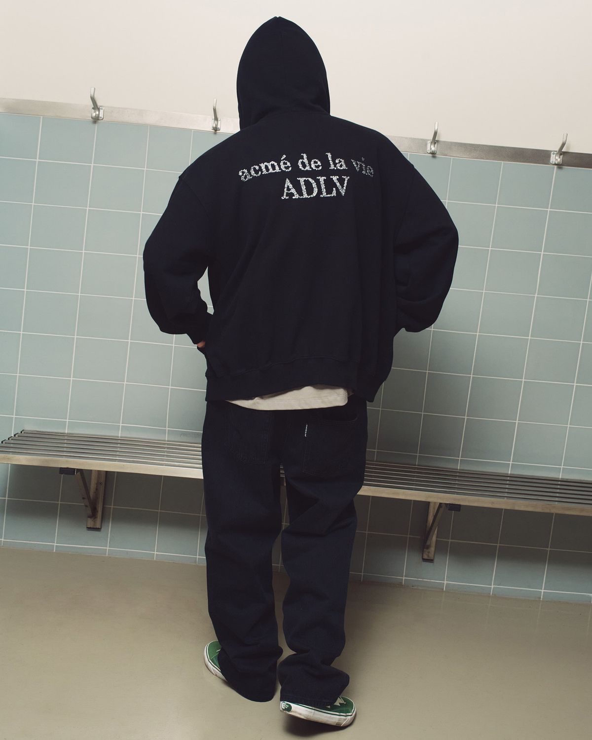 아크메드라비(ACME DE LA VIE) NOISY EMBO BASIC LOGO NAPPING PANTS