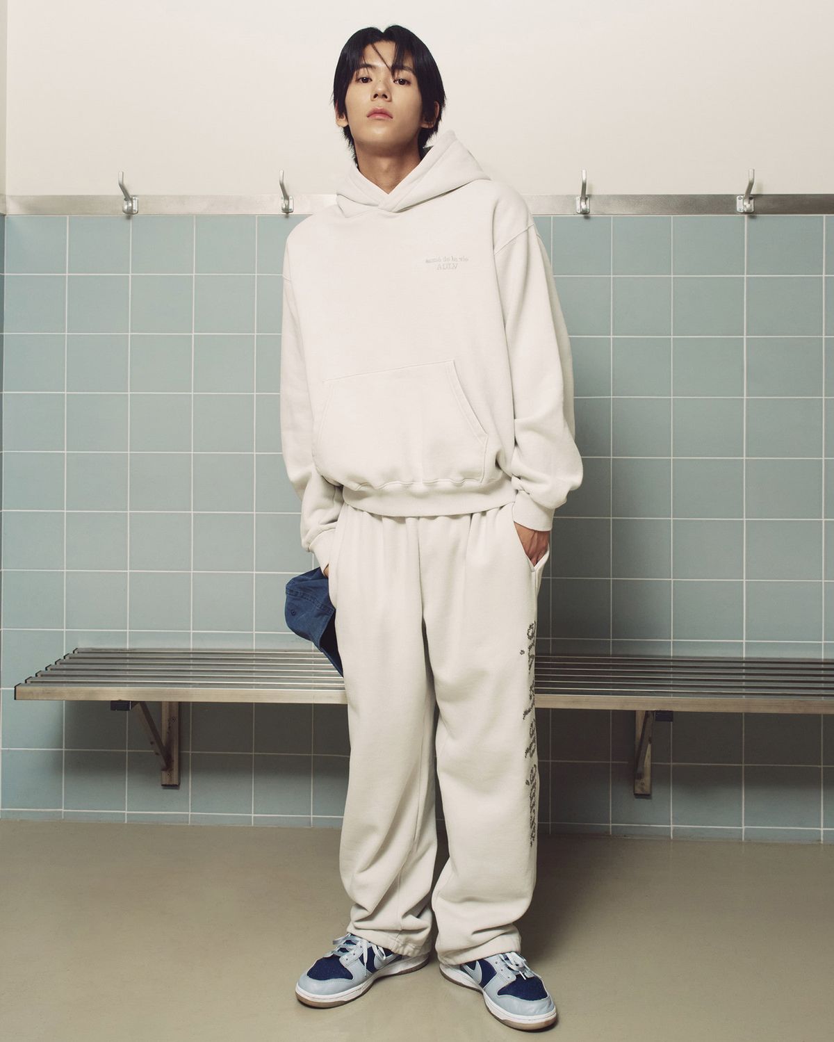 아크메드라비(ACME DE LA VIE) NOISY EMBO BASIC LOGO NAPPING PANTS